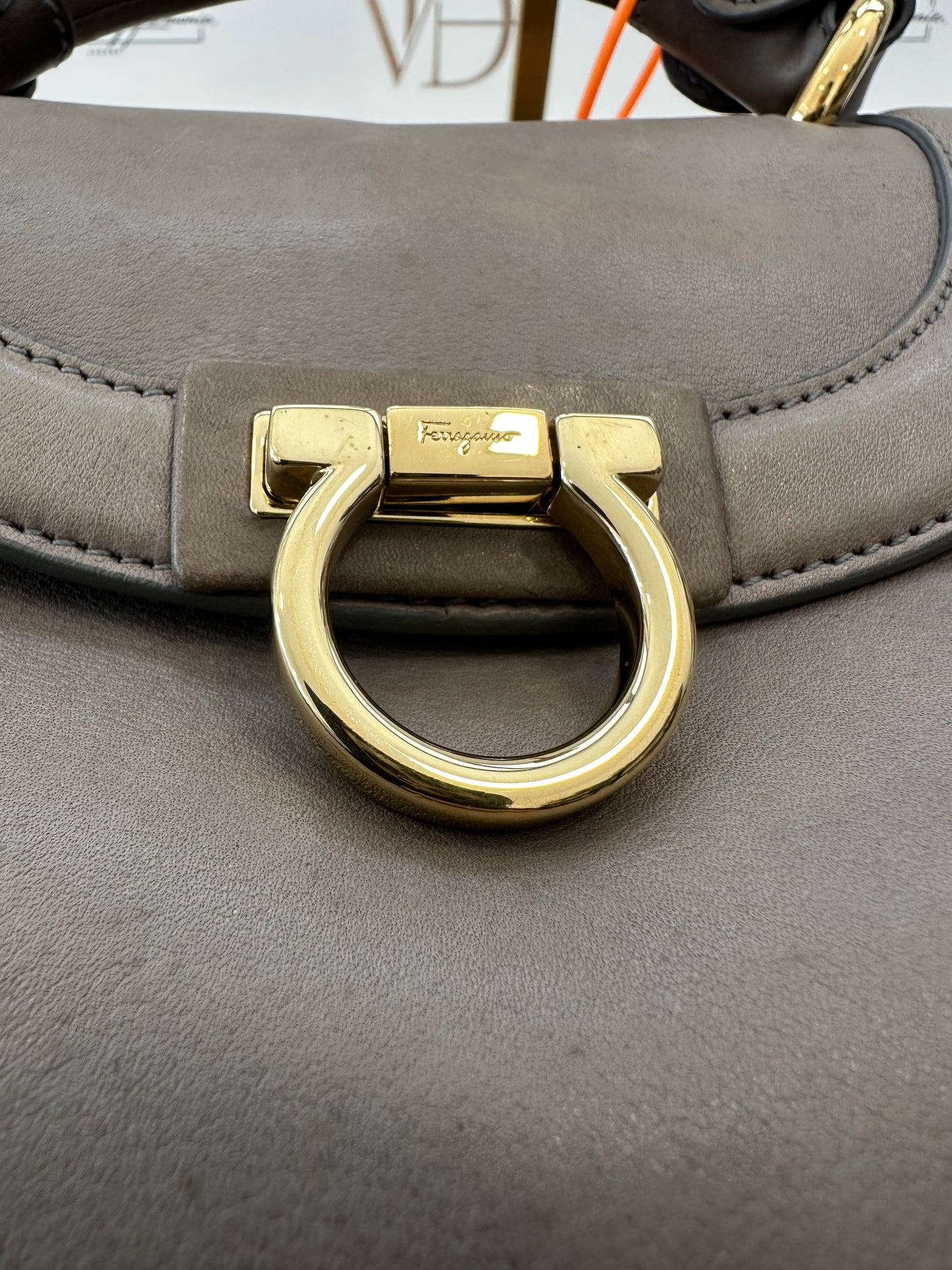 382385 - Salvatore Ferragamo Sofia