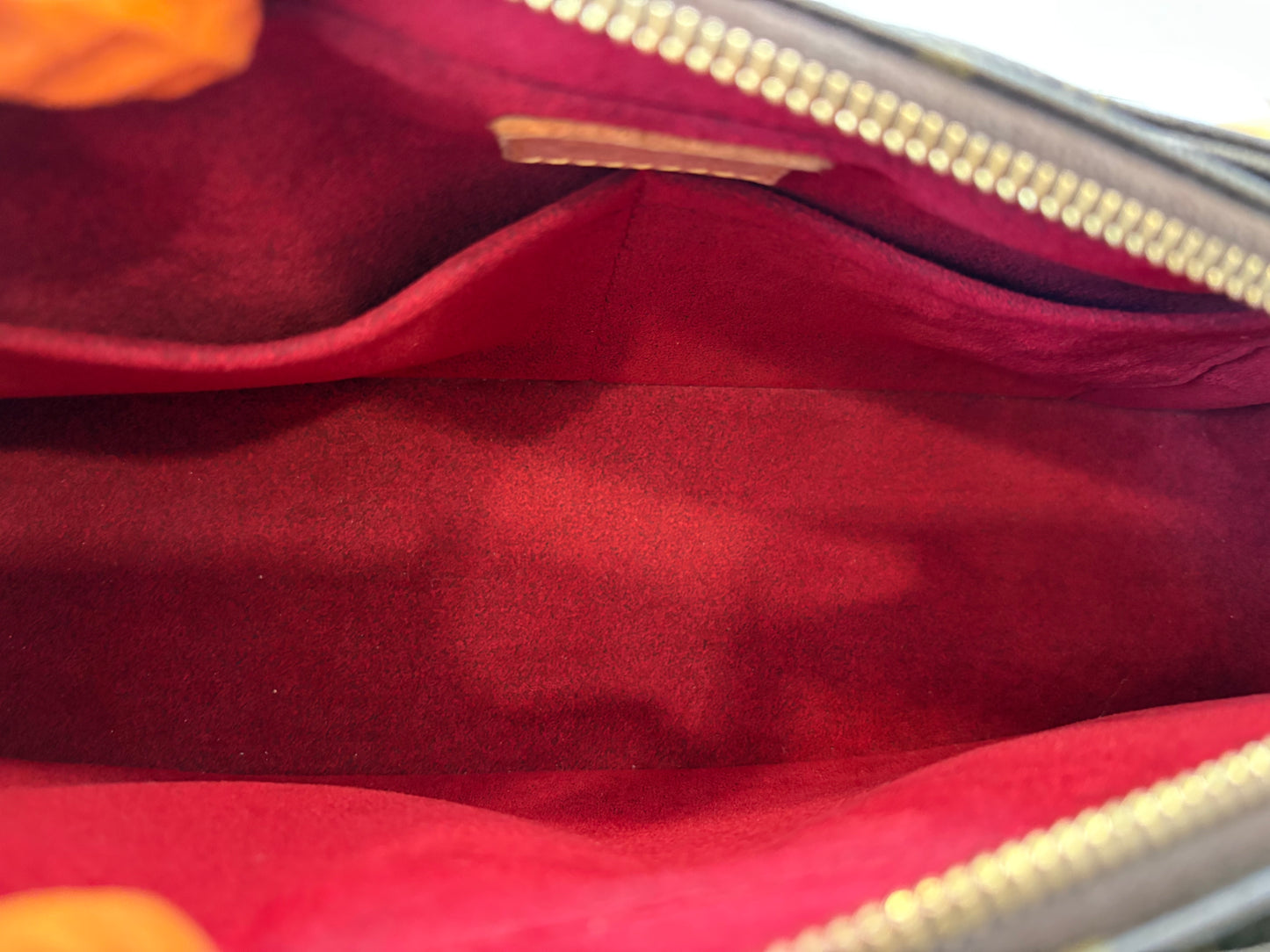018593 - Louis Vuitton Viva Cite MM