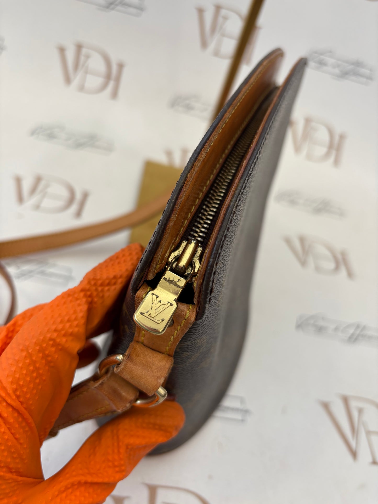 018943 - Louis Vuitton Drouot