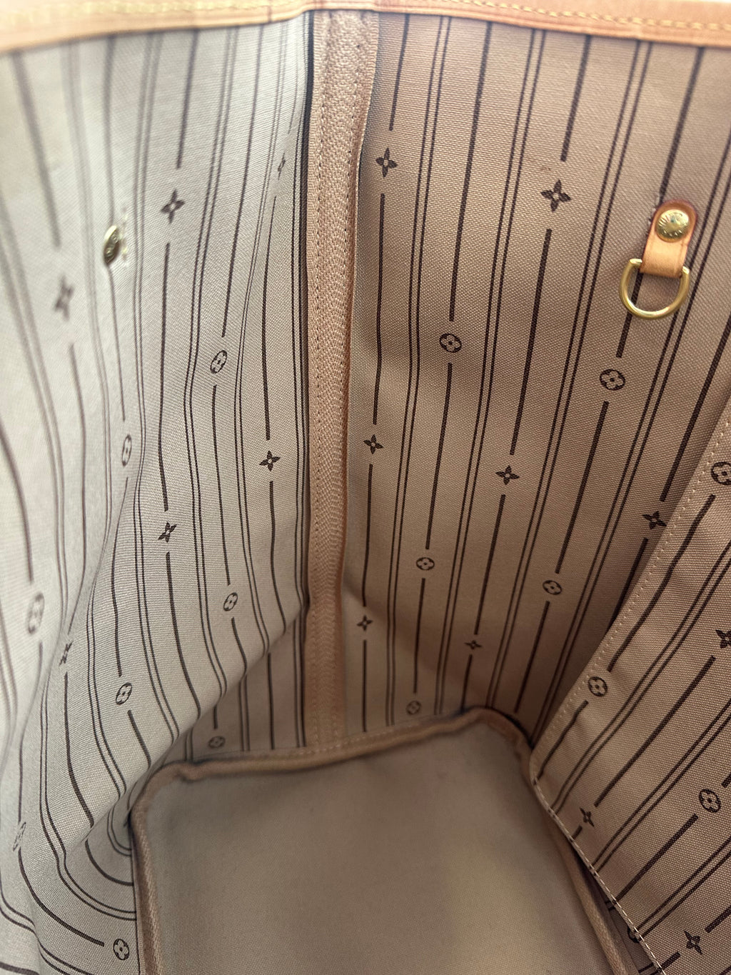 Louis Vuitton Neverfull