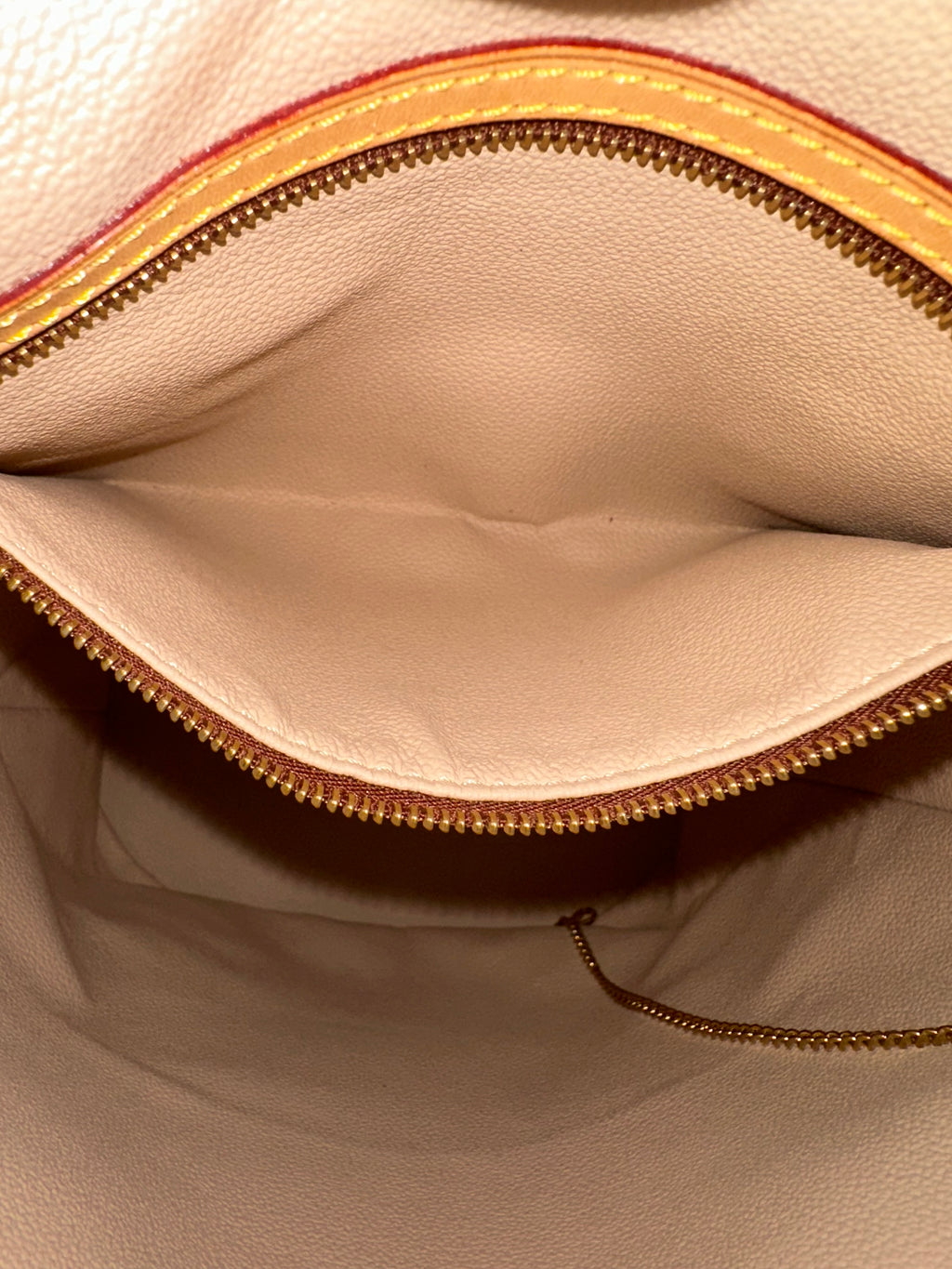 Louis Vuitton Bucket GM