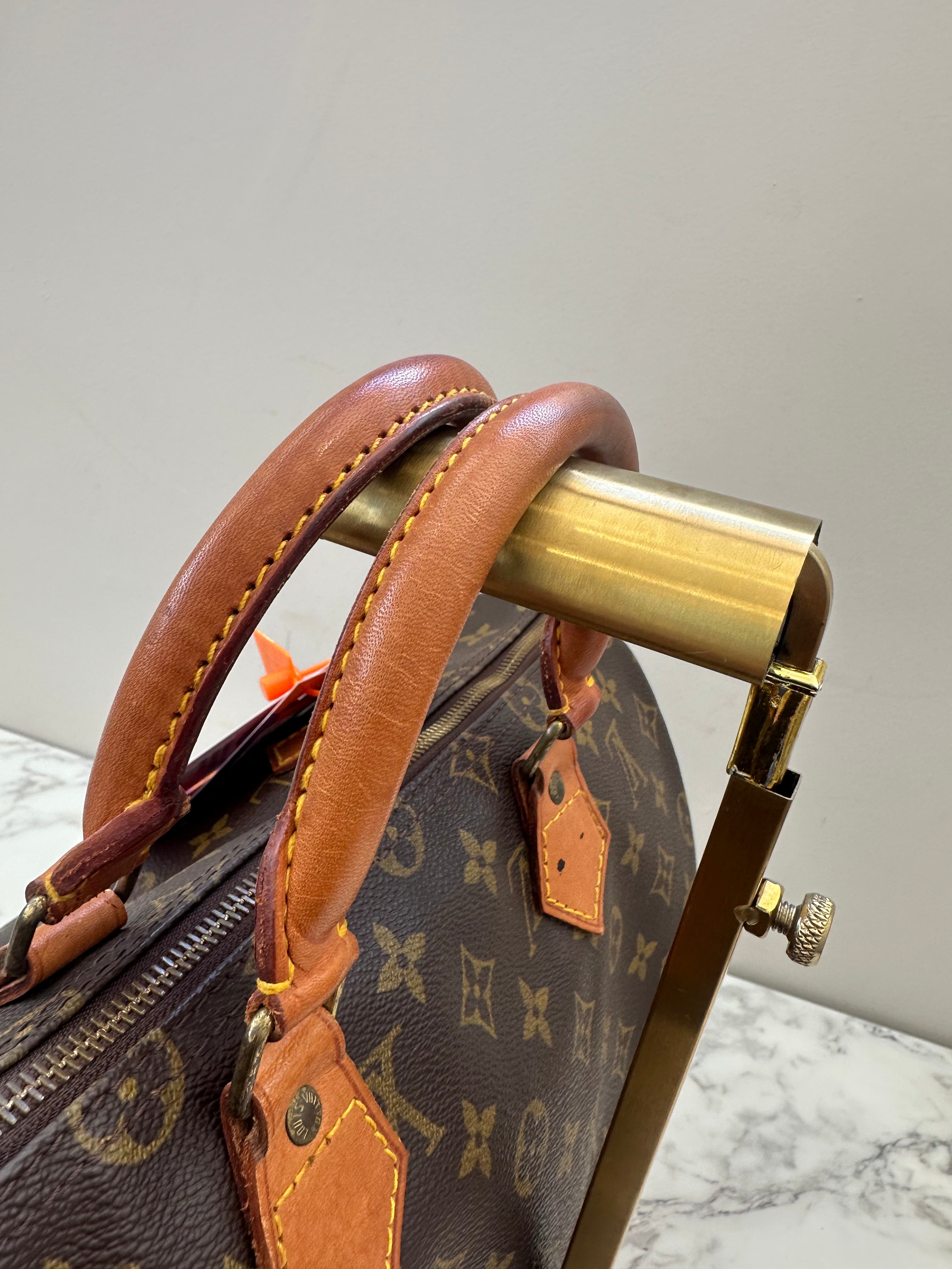 Louis Vuitton Malletier Speedy 35