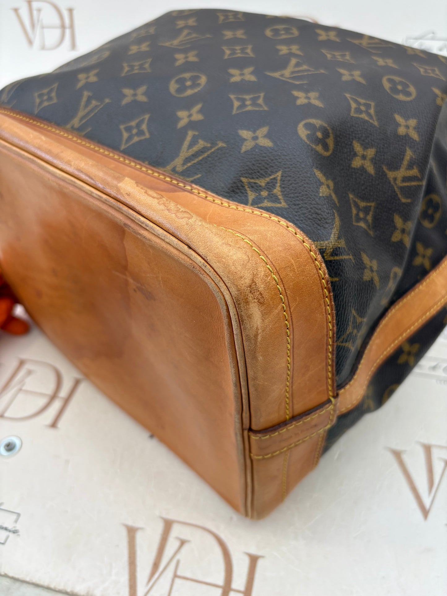 018785 - Louis Vuitton Noé