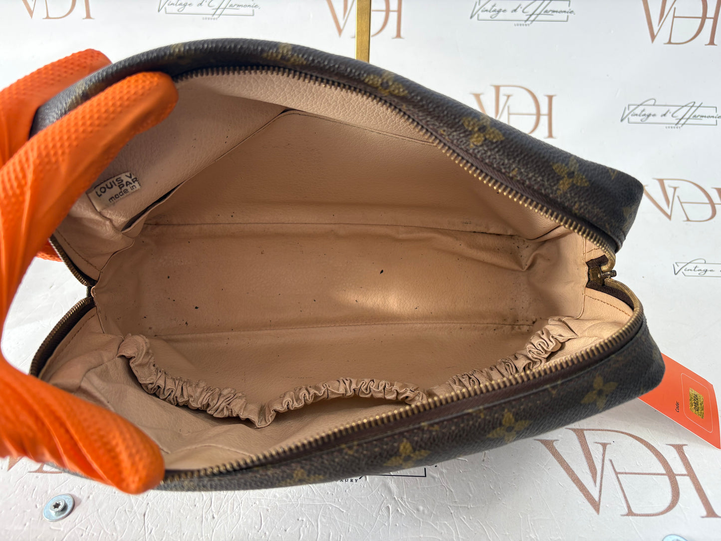 018724 - Louis Vuitton Trousse Toilette 28
