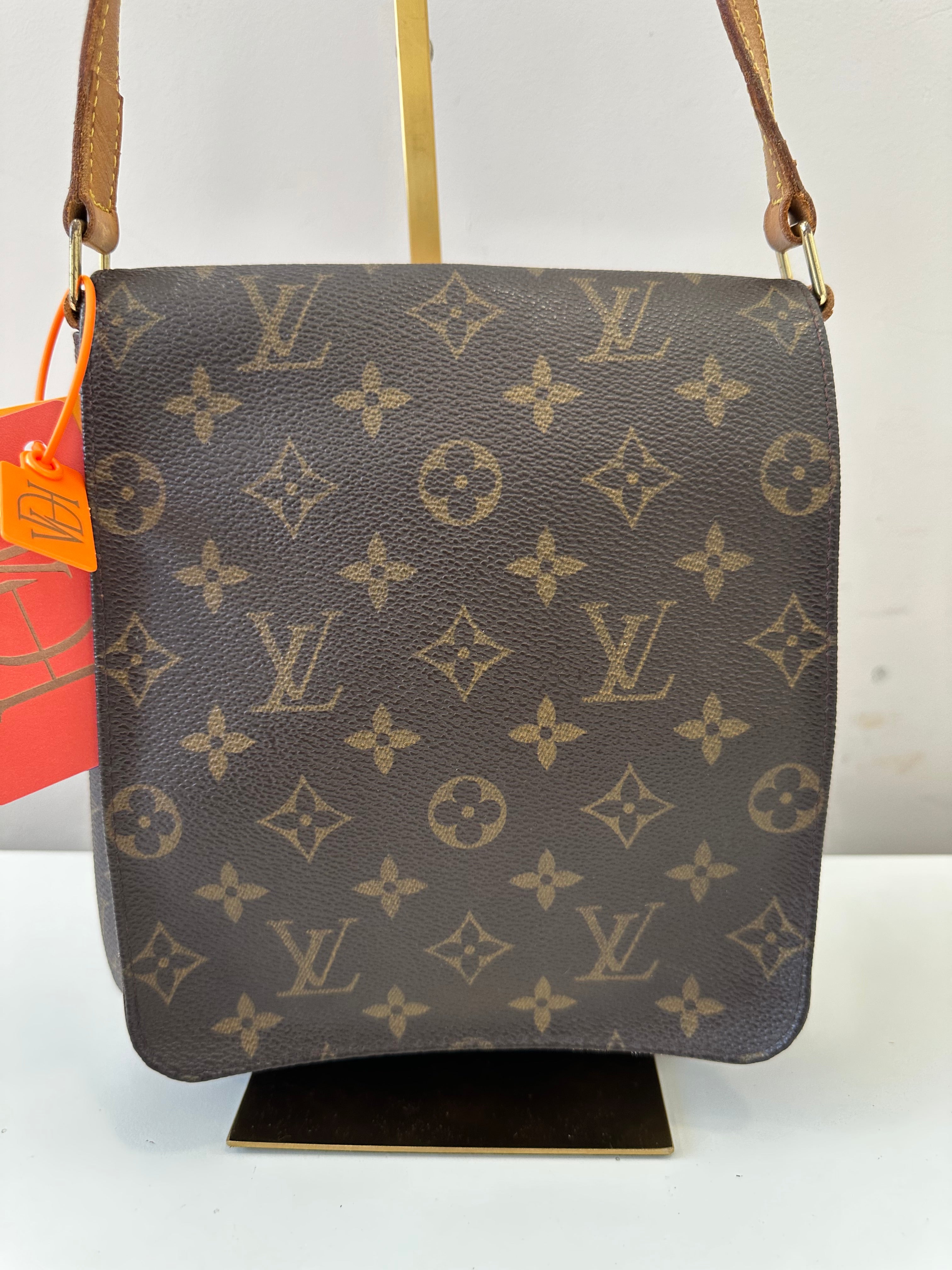 Louis Vuitton Musette Salsa