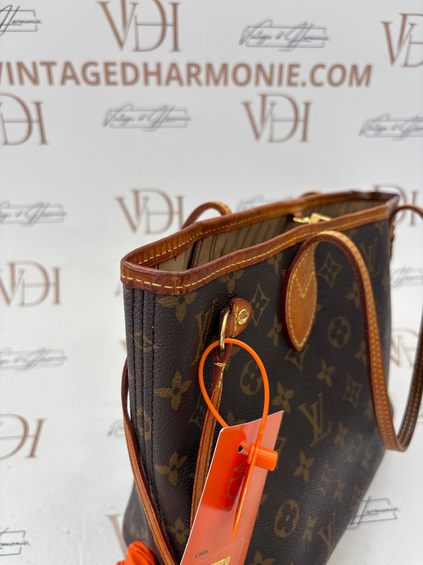 018658 - Louis Vuitton Neverfull PM
