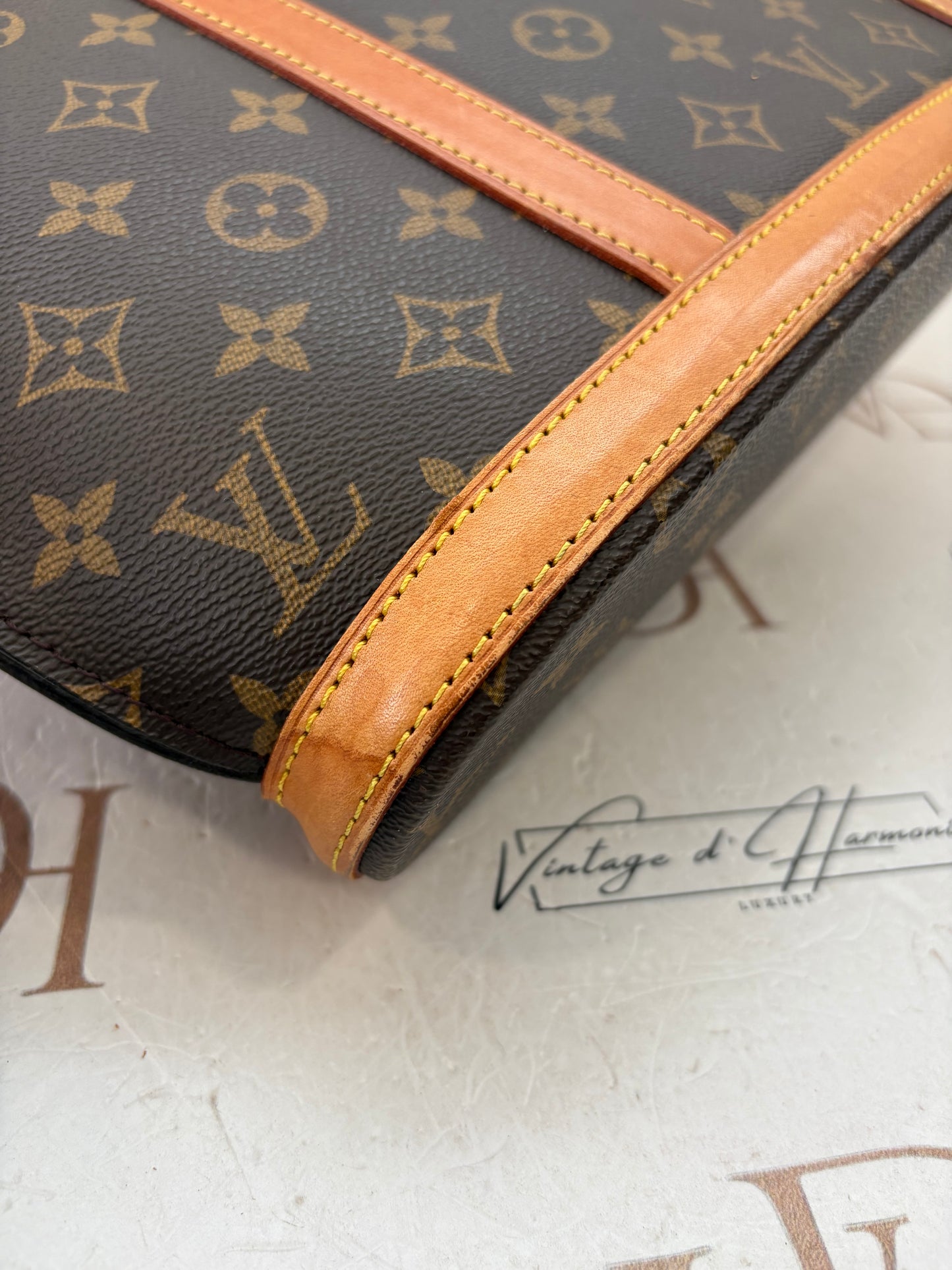 018811 - Louis Vuitton Babylone