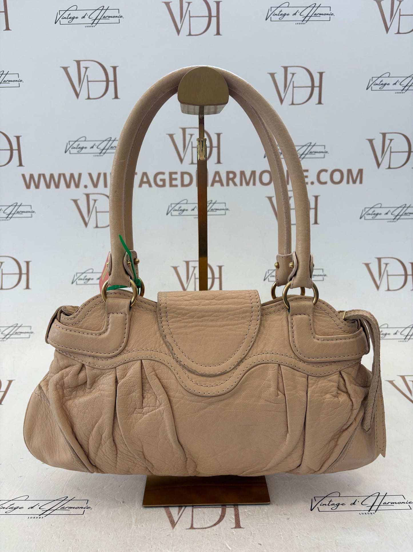 017241 - Salvatore Ferragamo Beige