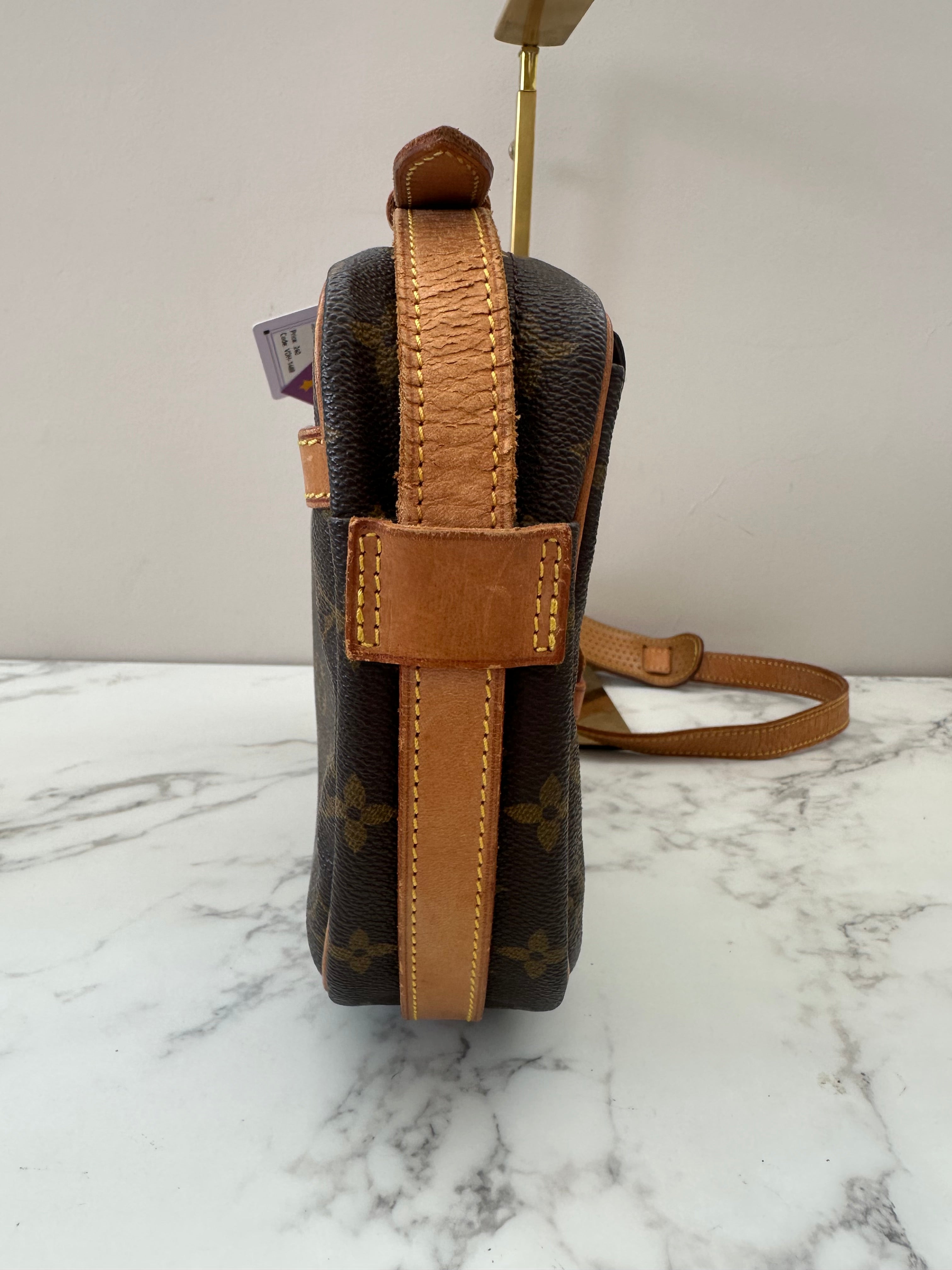 Louis Vuitton Jeune Fille