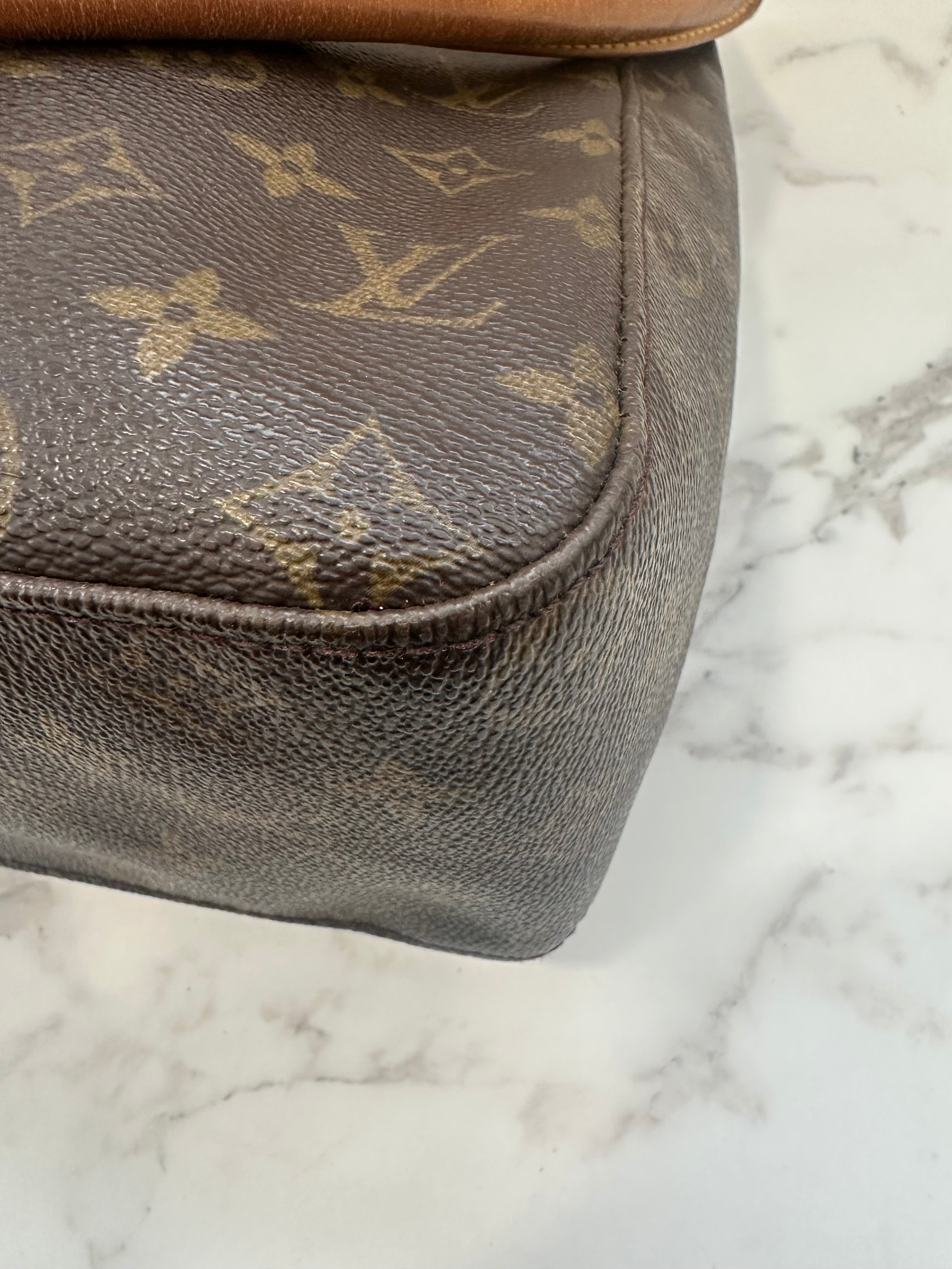 Louis Vuitton Looping GM