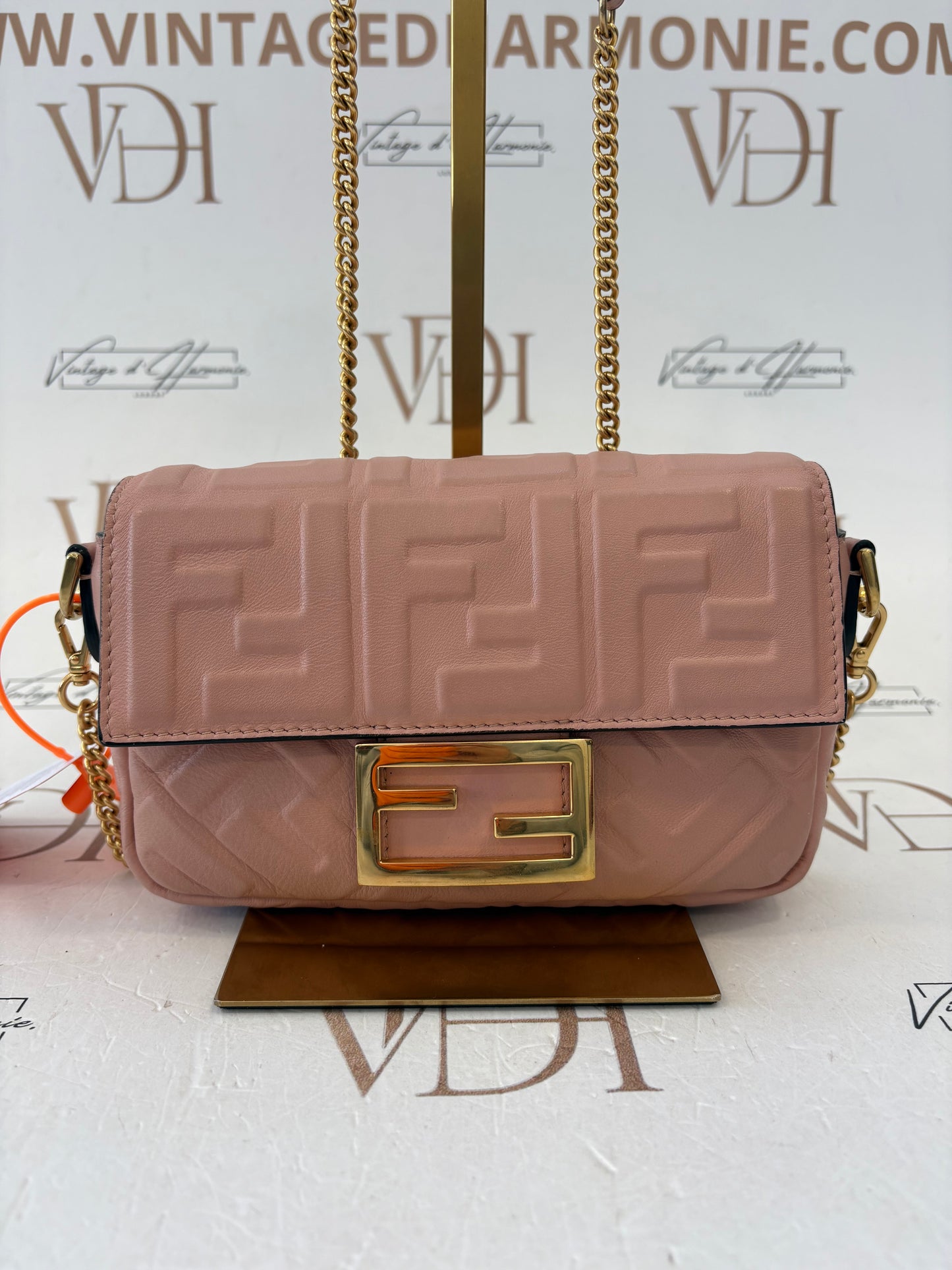 383617 - Fendi Baguette