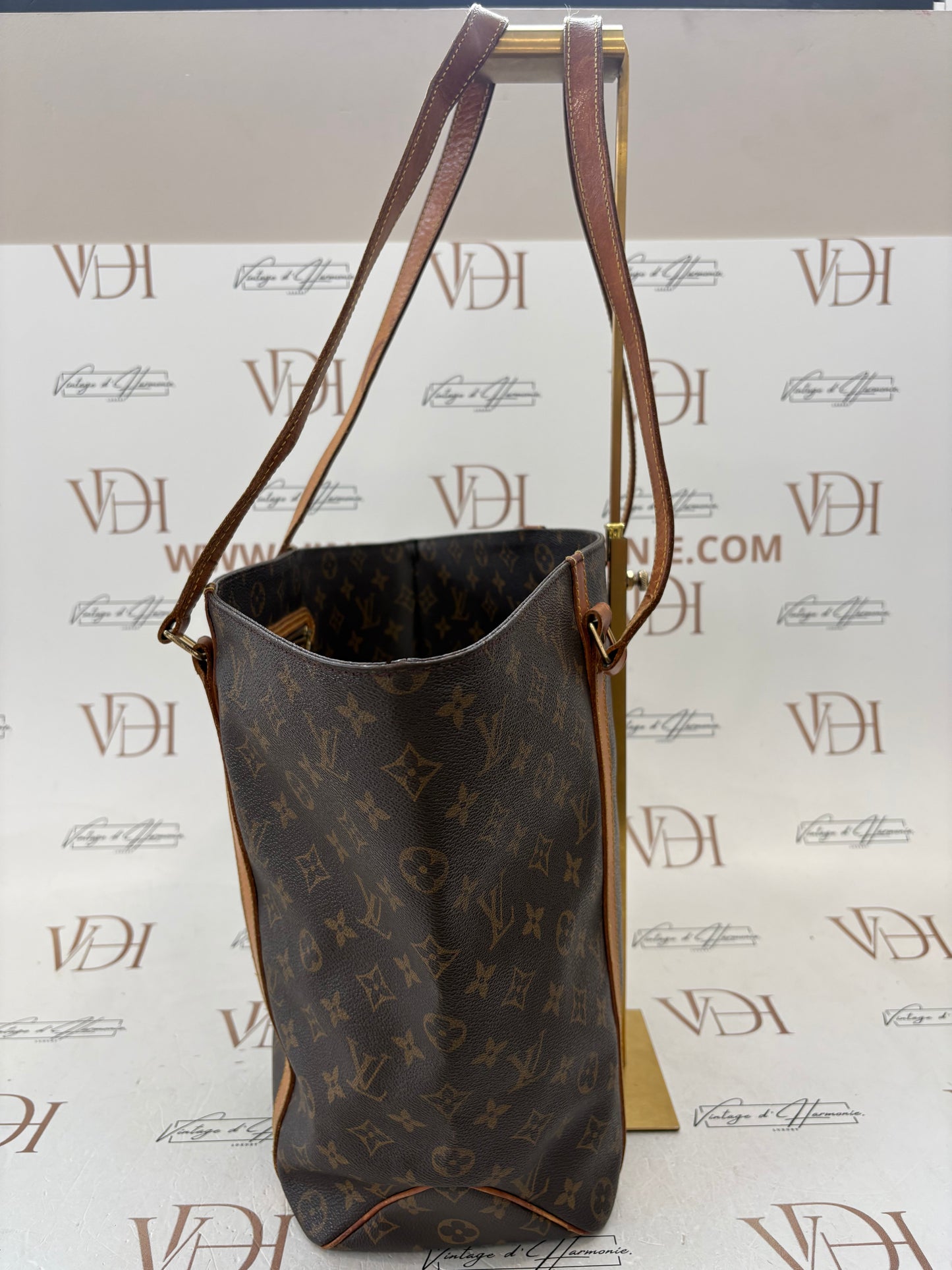 018136 - Louis Vuitton Sac Shopping