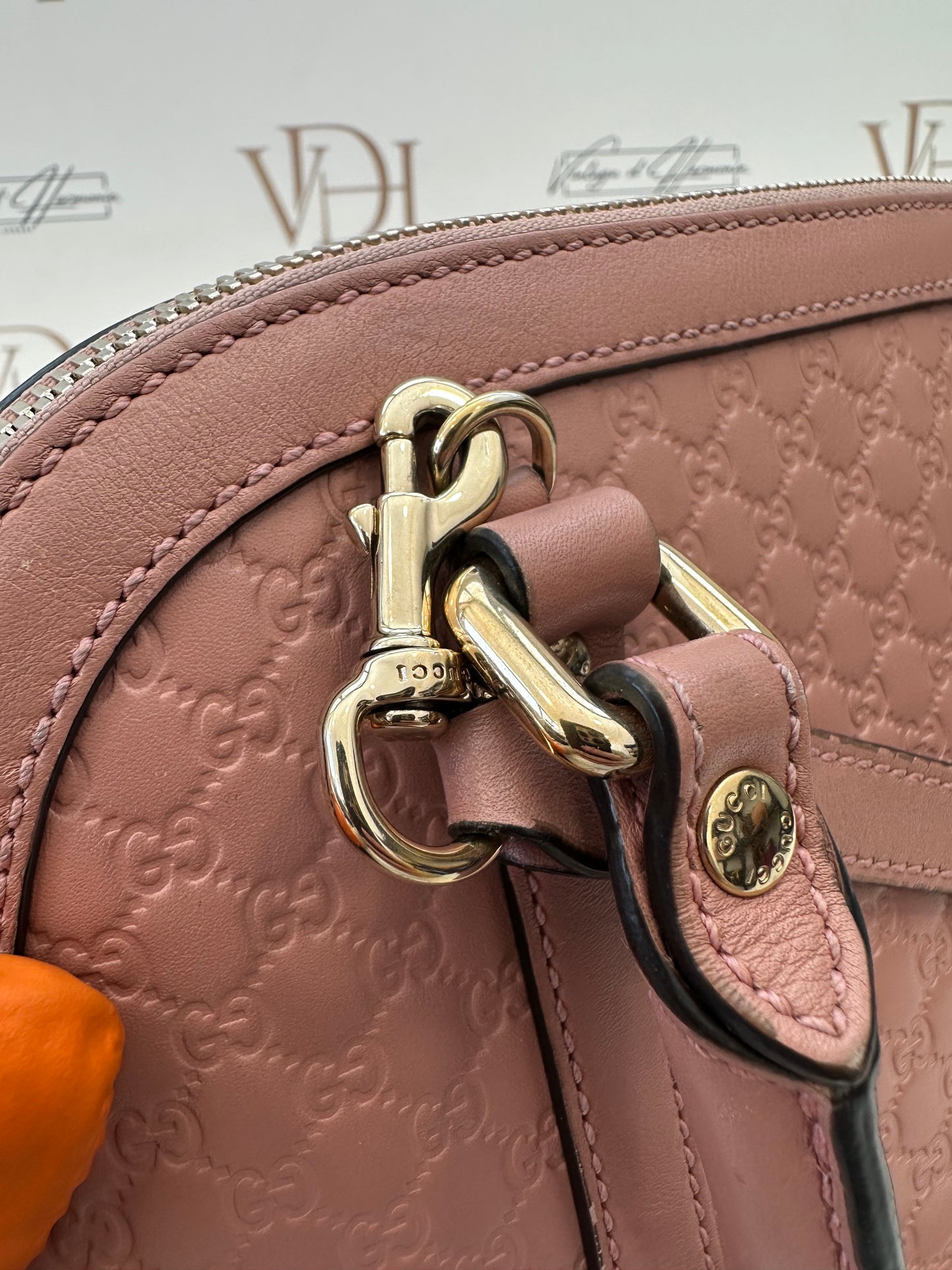 382584 - Gucci Microguccissima