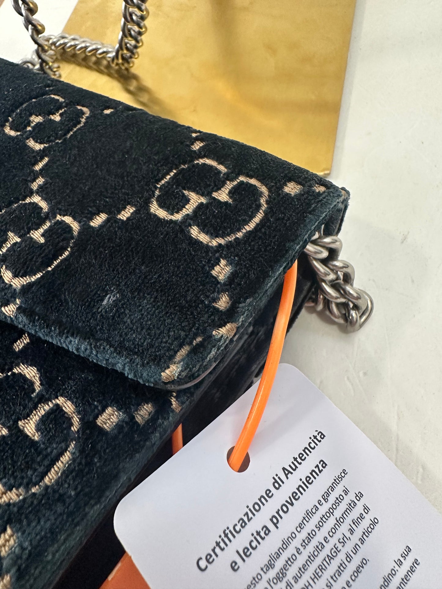382239 - Gucci Dionysus
