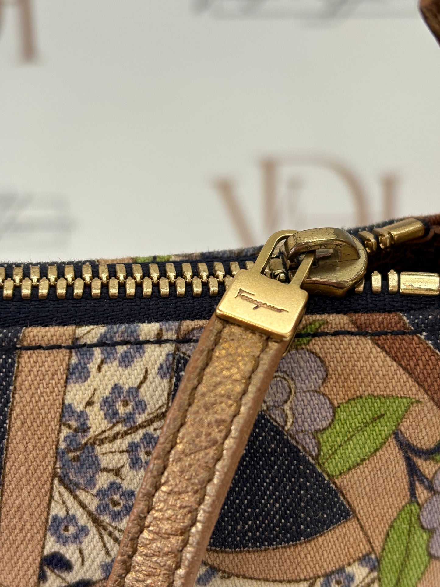 384175 - Salvatore Ferragamo