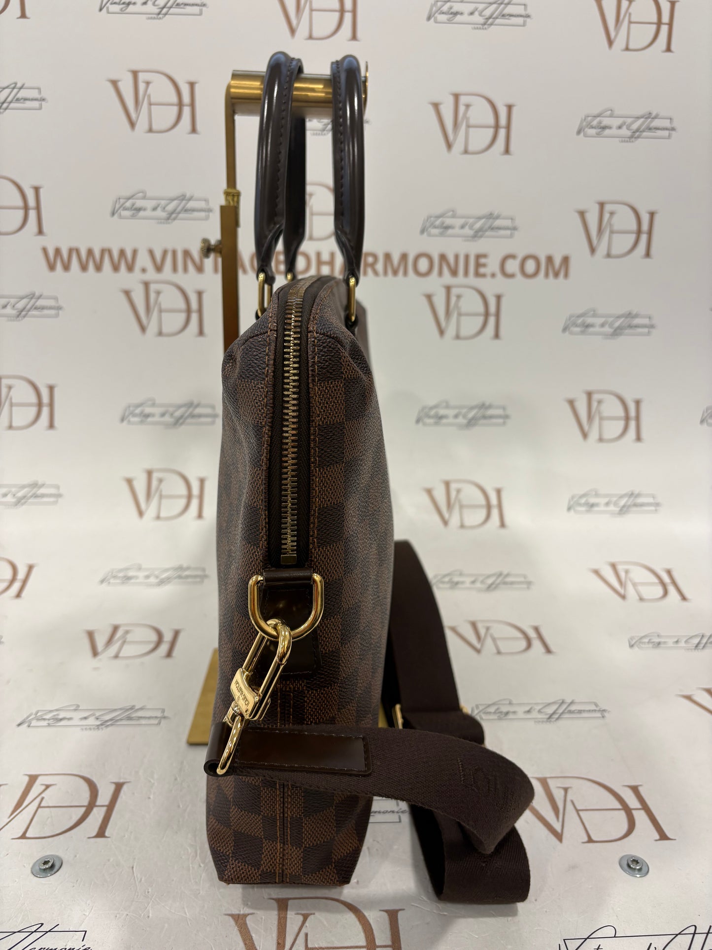 018869 - Louis Vuitton Porte Document Jour