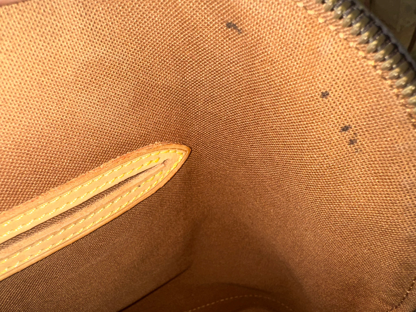 Louis Vuitton Alma