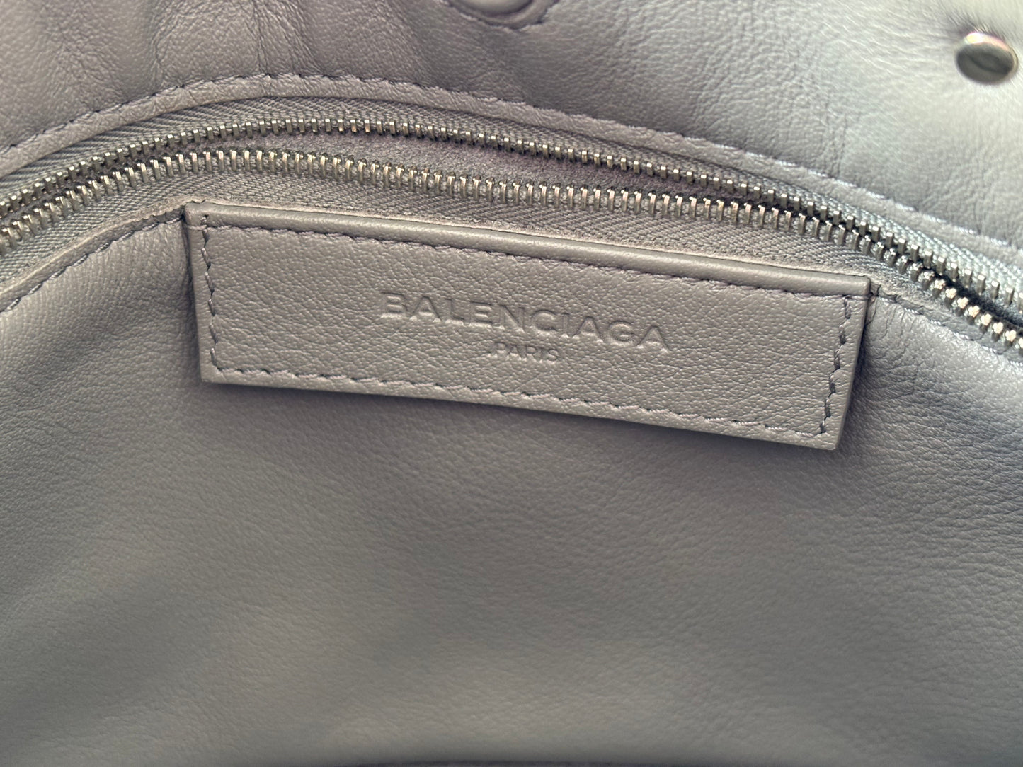 201650 - Balenciaga Papier