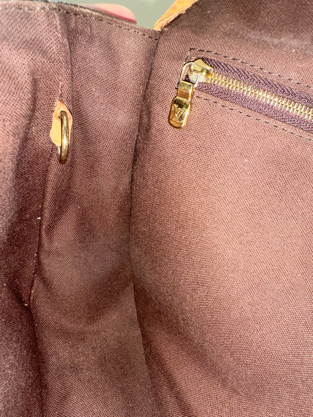 Louis Vuitton Menilmontant PM