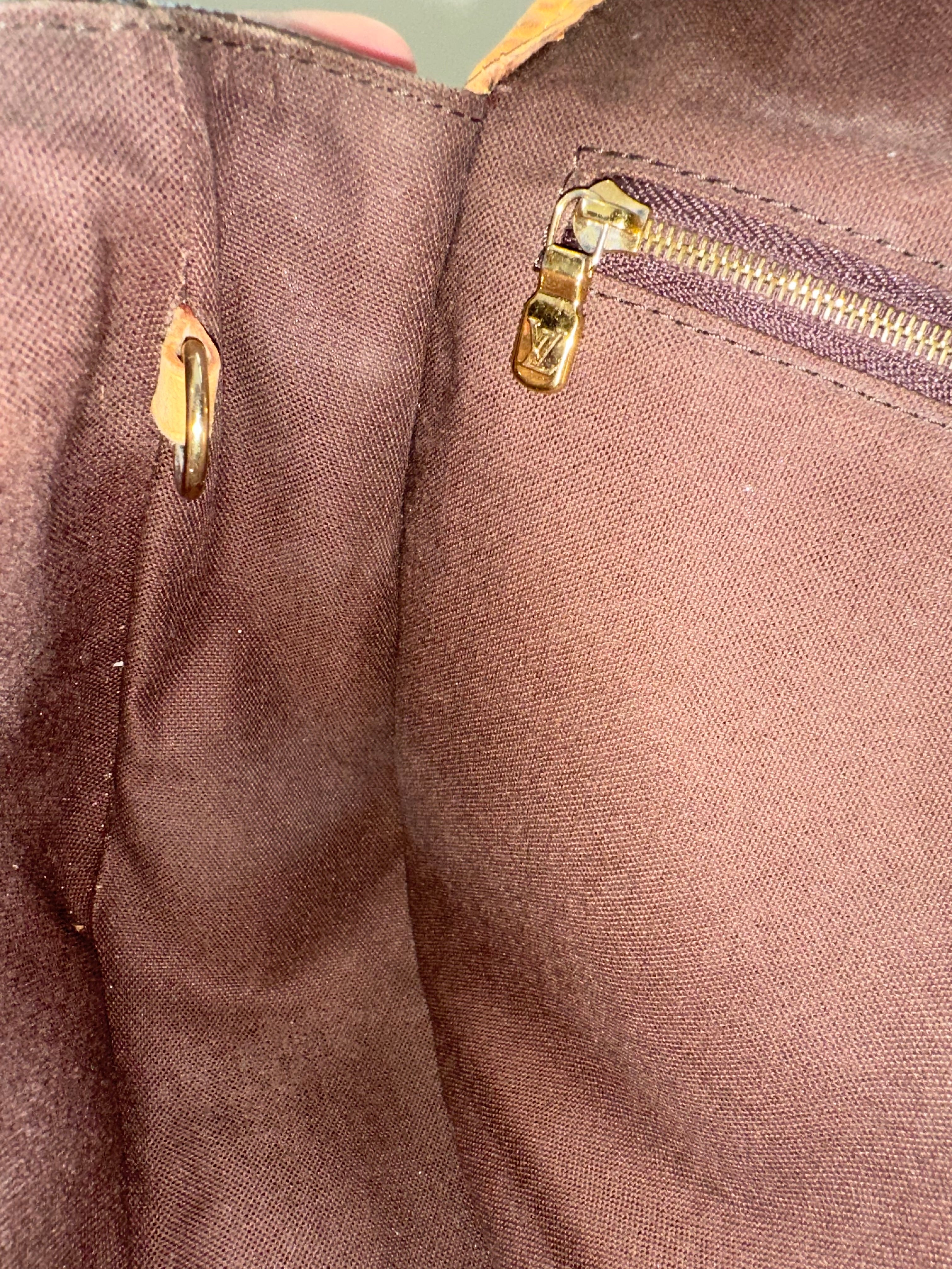 Louis Vuitton Menilmontant PM