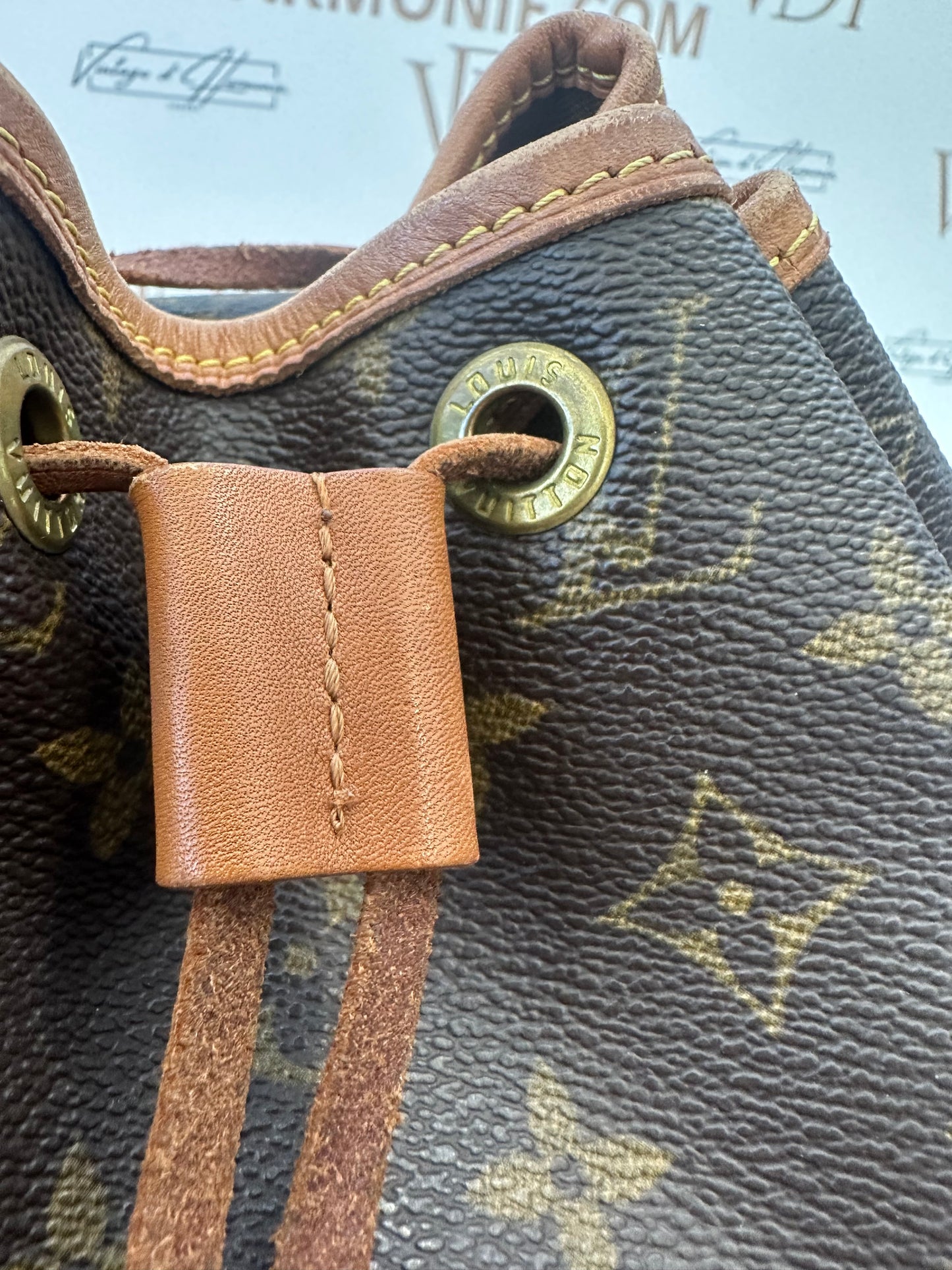 017767 - Louis Vuitton Montsouris MM