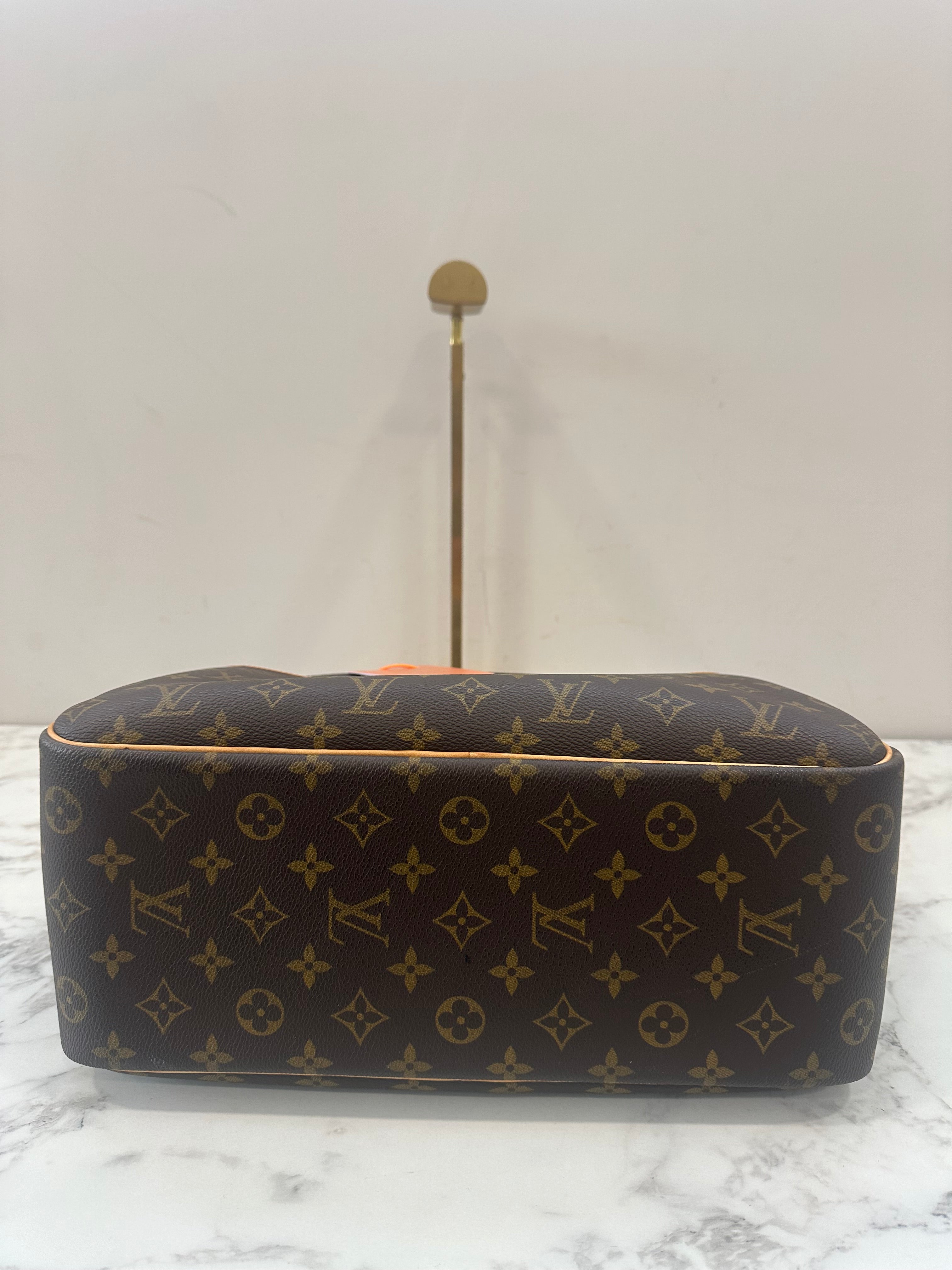 Louis Vuitton Deauville