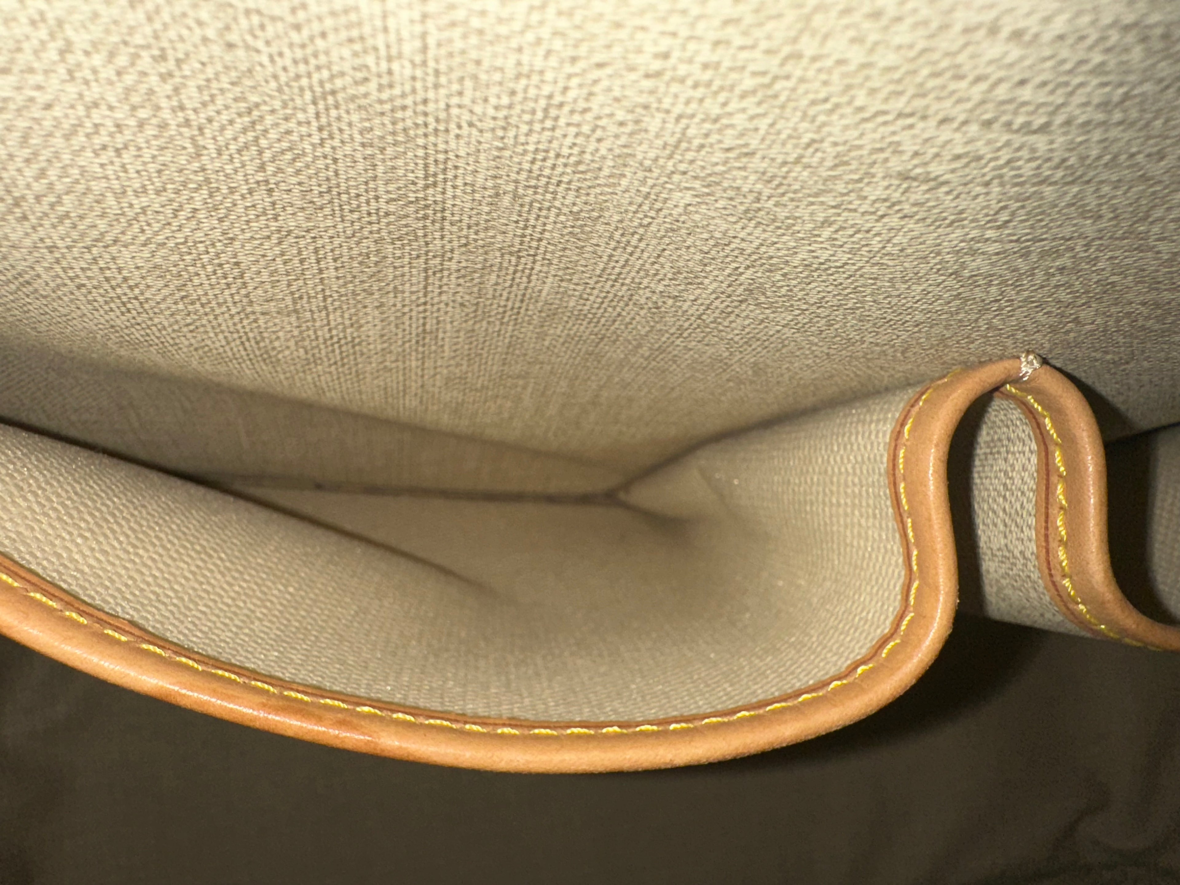 Louis Vuitton Deauville