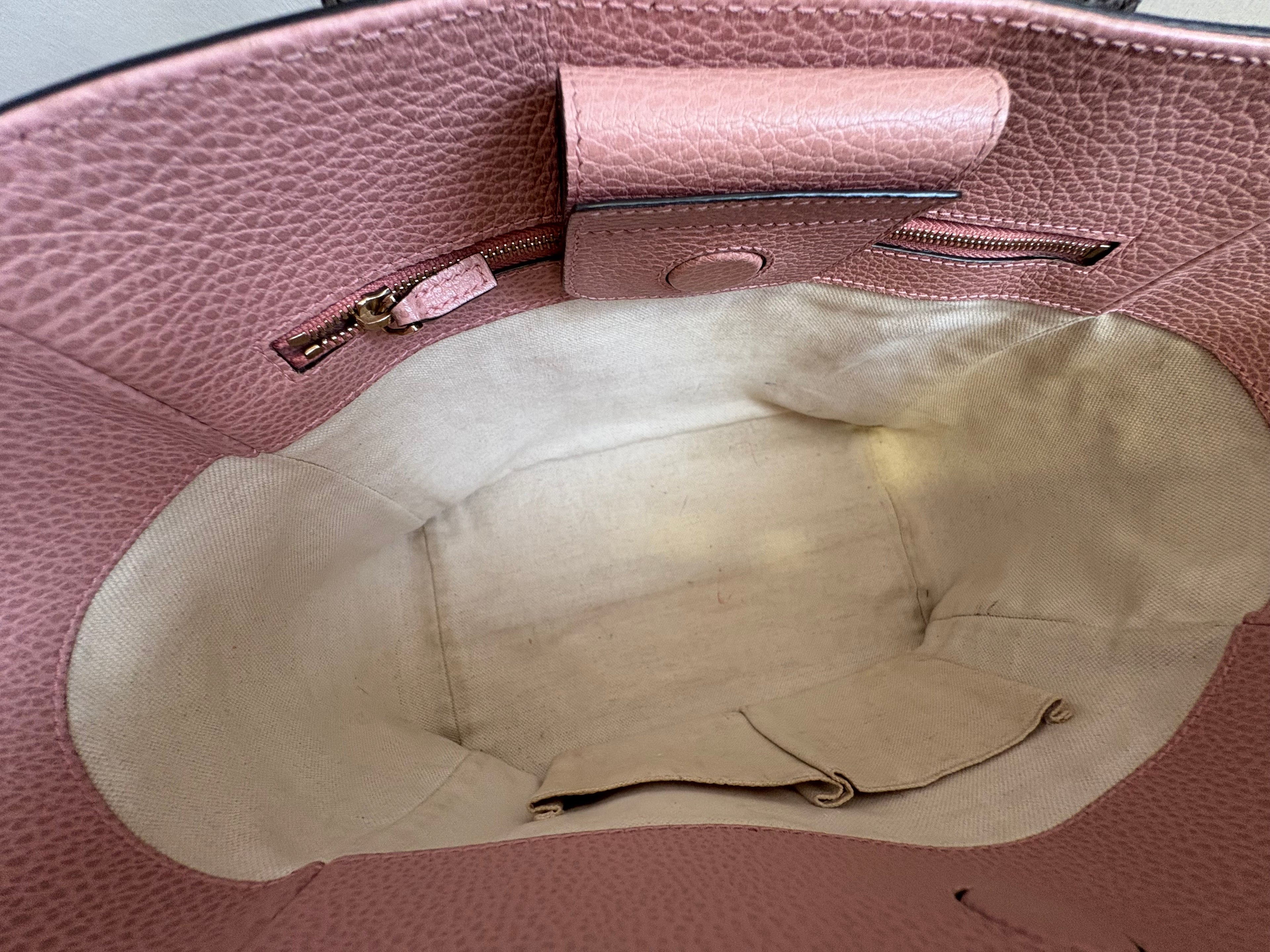 GUCCI grey swing Tote