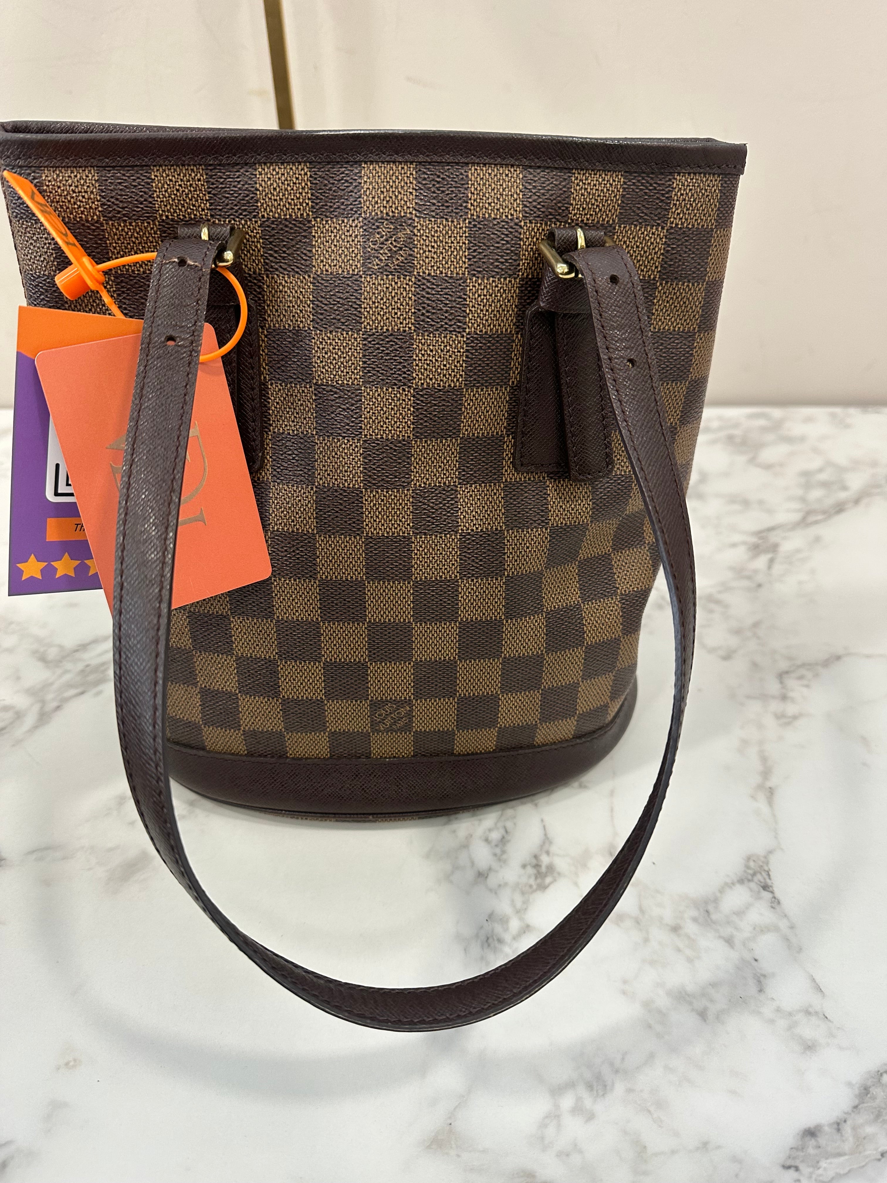 Louis Vuitton Damier Marais