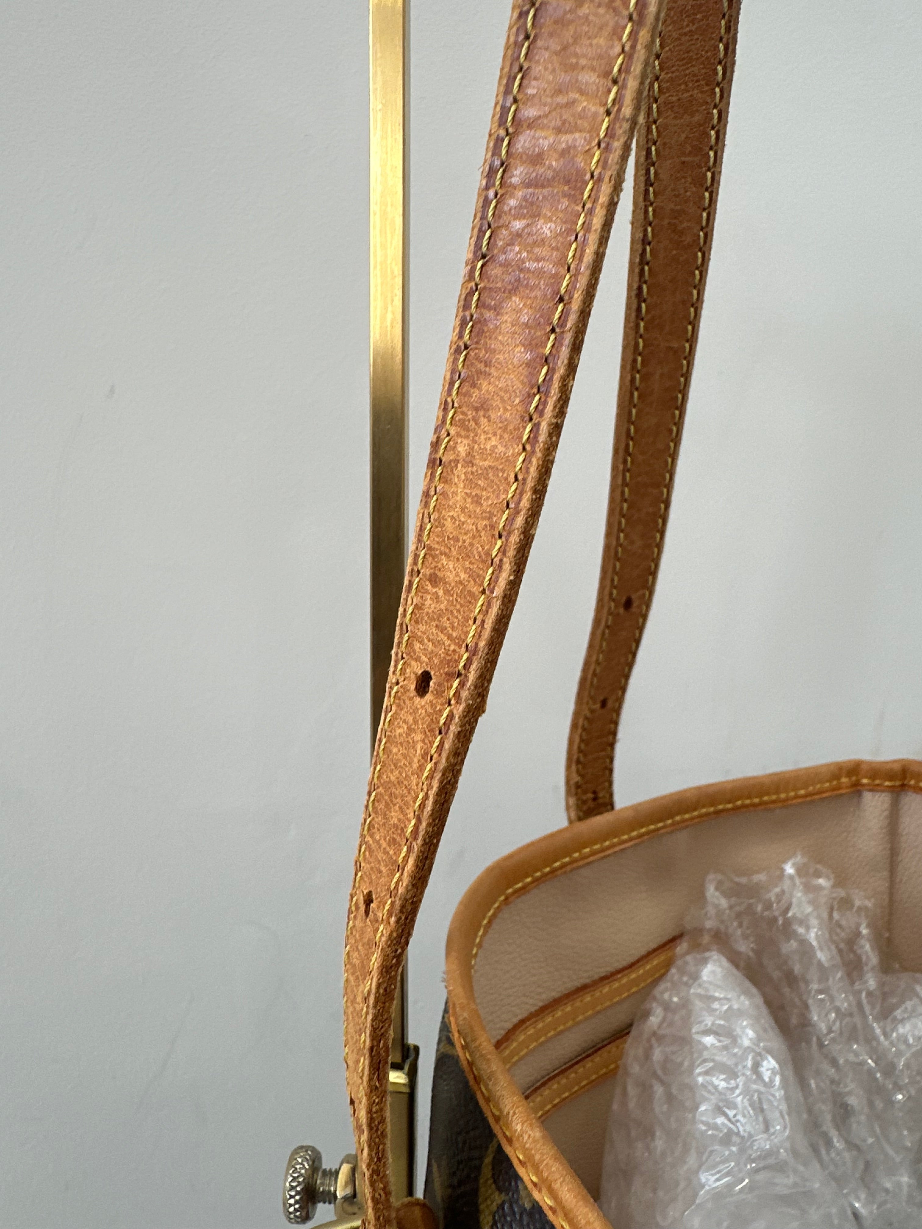 Louis Vuitton Bucket GM