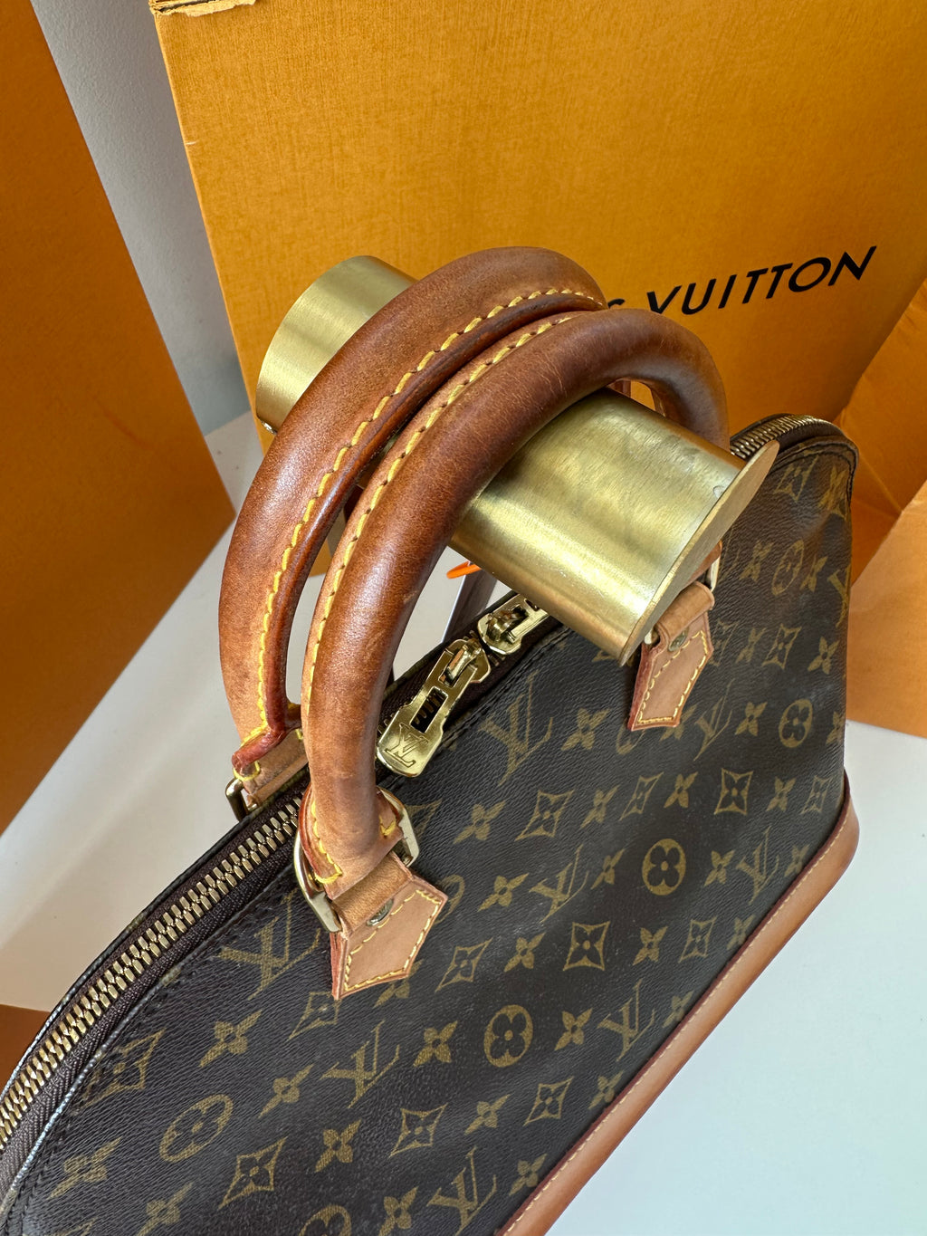 Louis Vuitton Alma