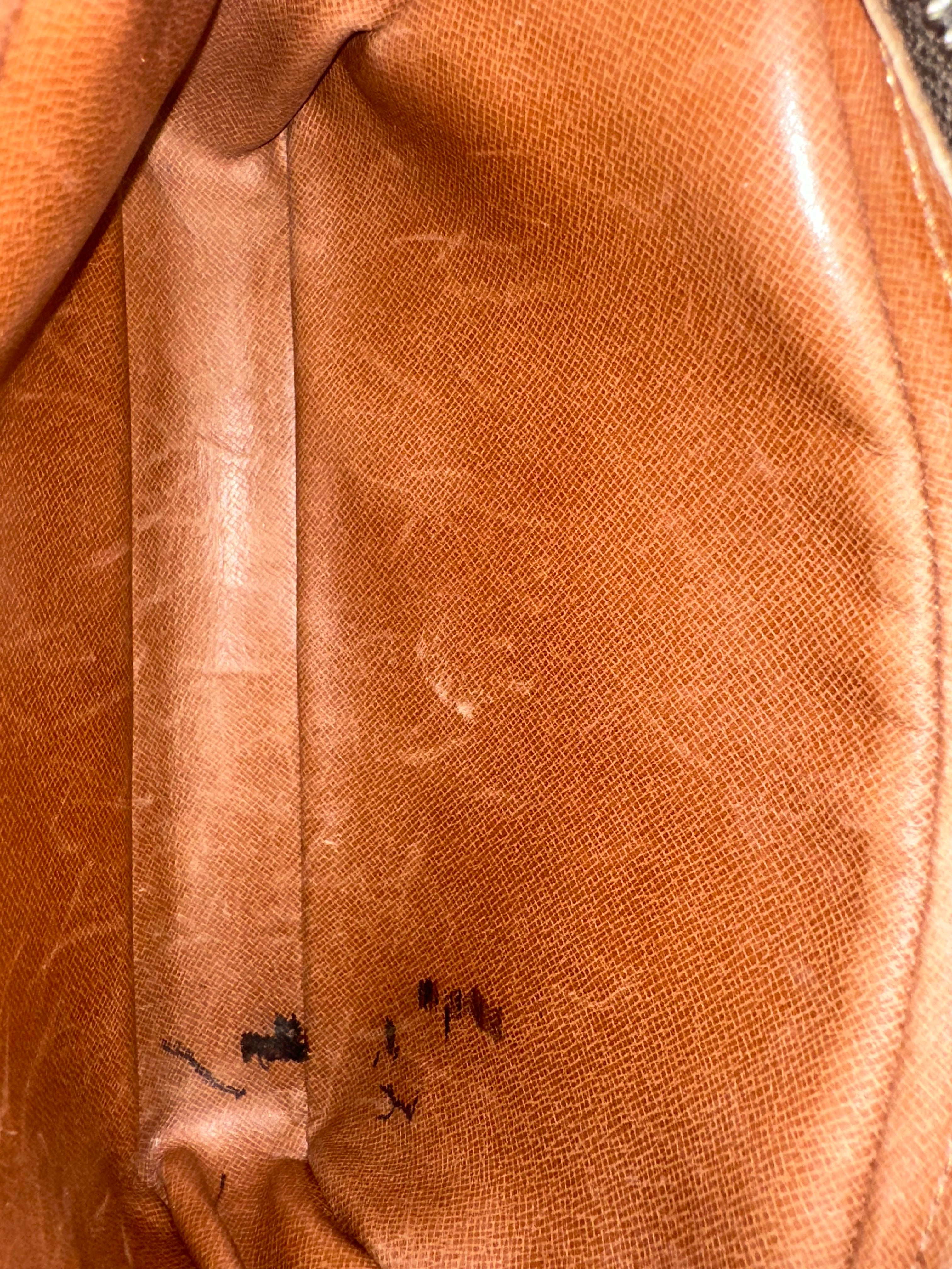 Louis Vuitton Marly Bandouliere