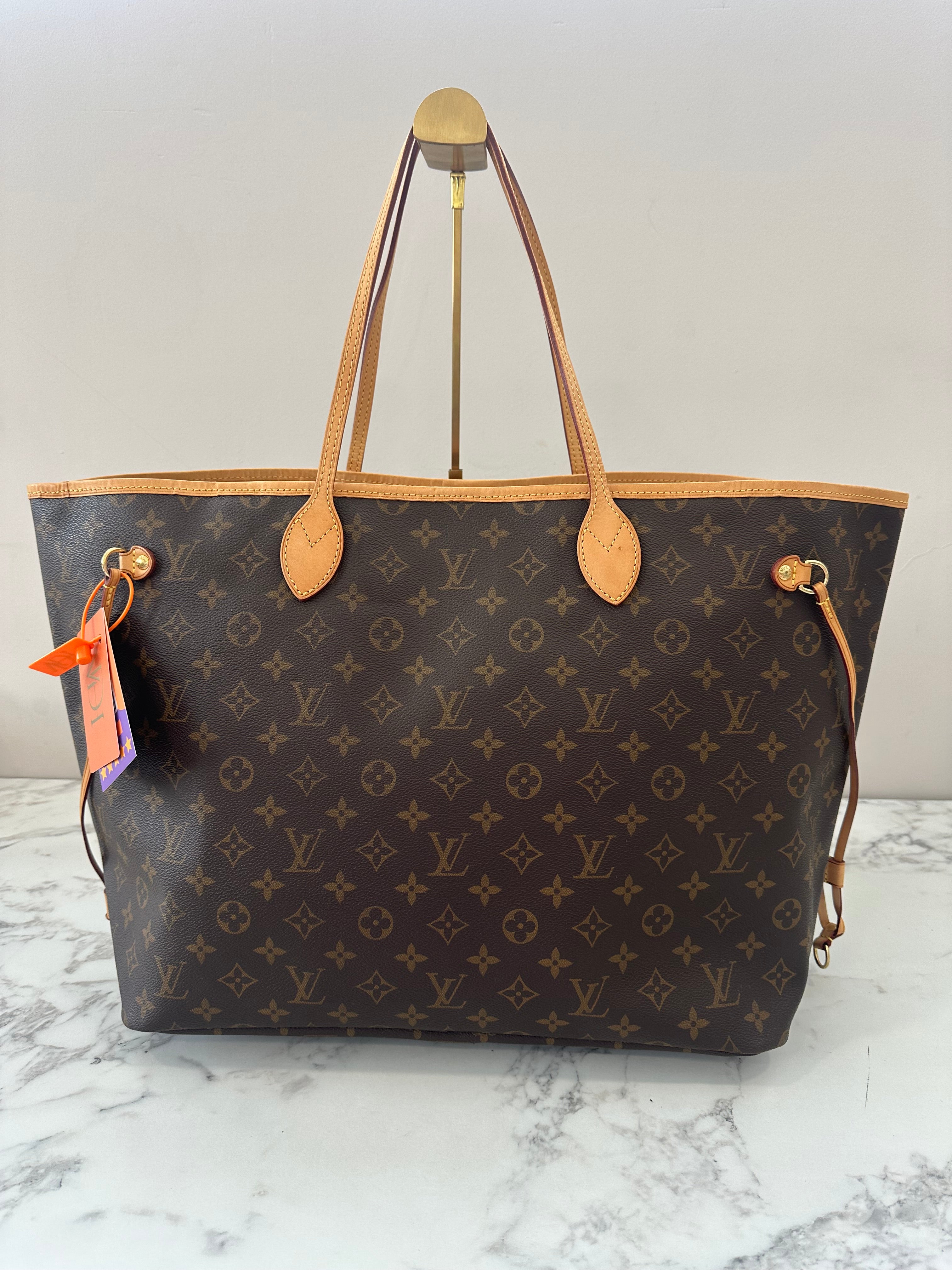 Louis Vuitton Neverfull