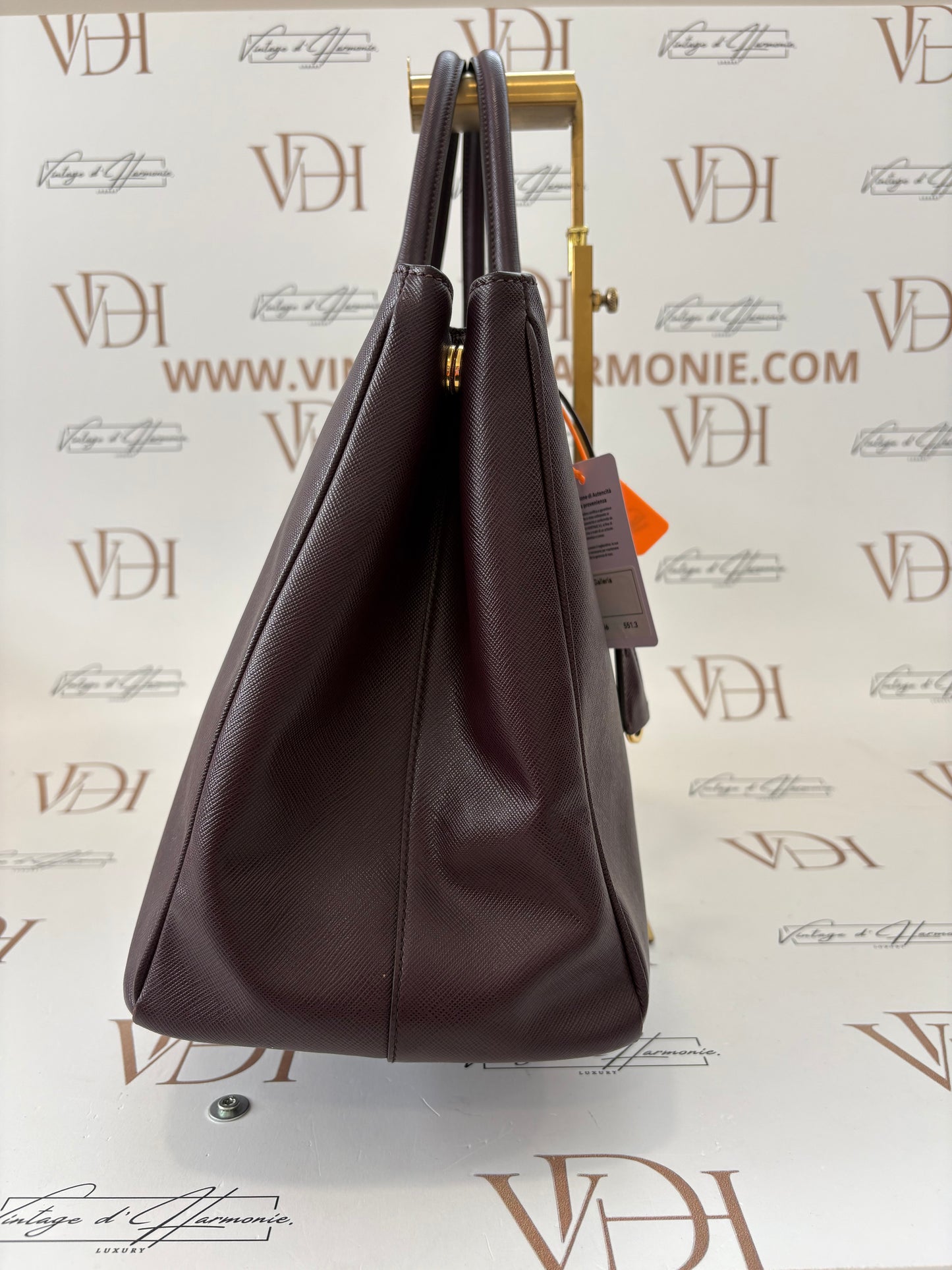 3834306 - Prada Galleria