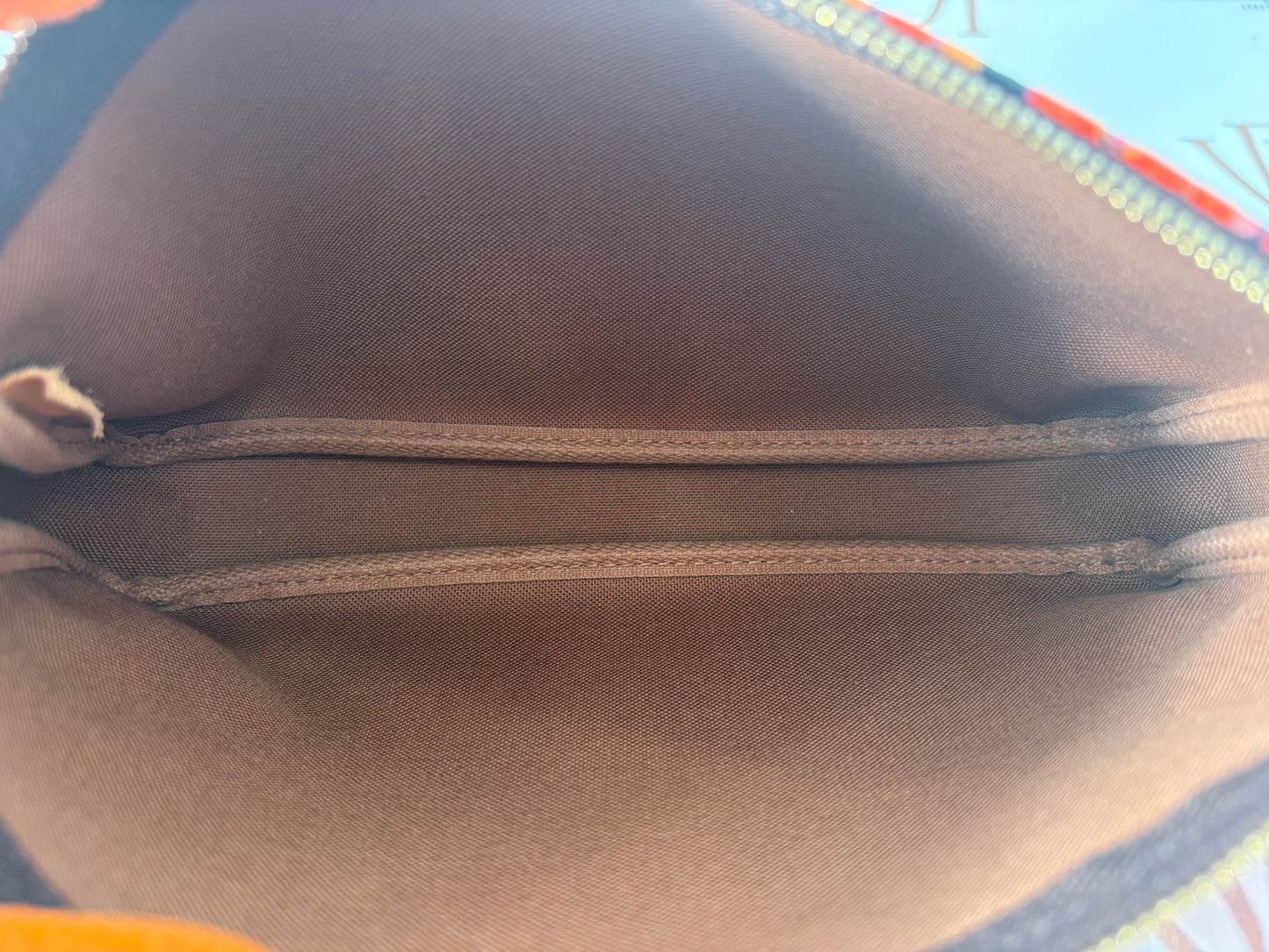383896 - Louis Vuitton Pochette Accessoires