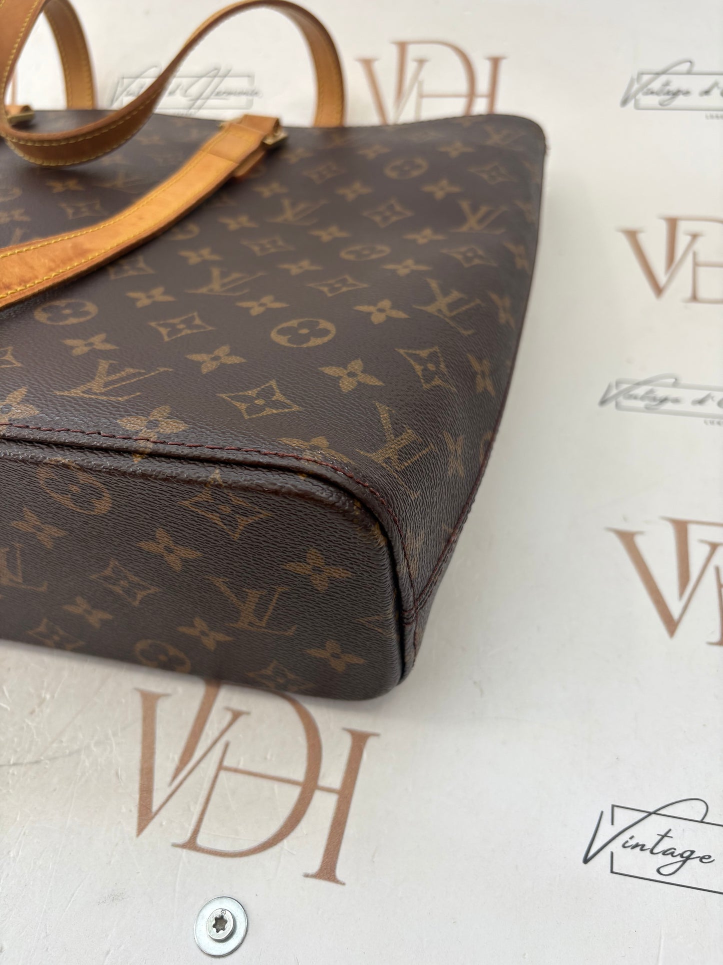 018623 - Louis Vuitton Luco