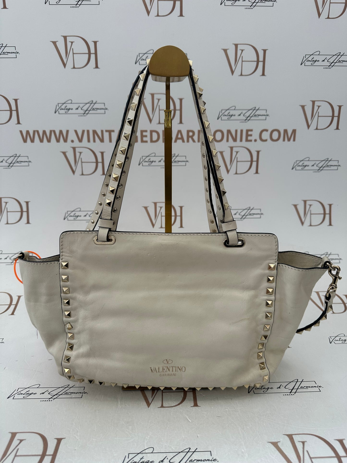 382939 - Valentino Rockstud