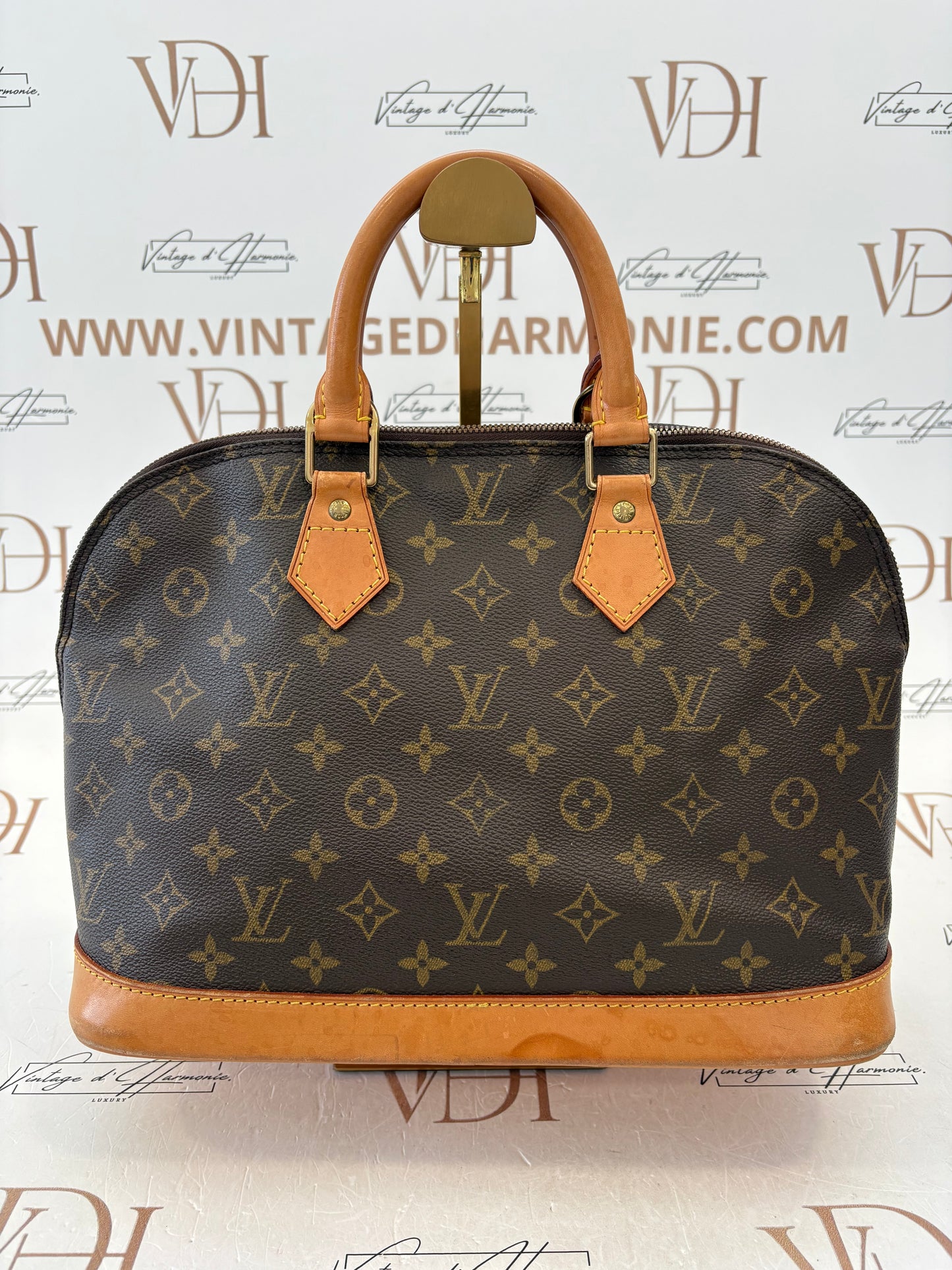 017678 - Louis Vuitton Alma