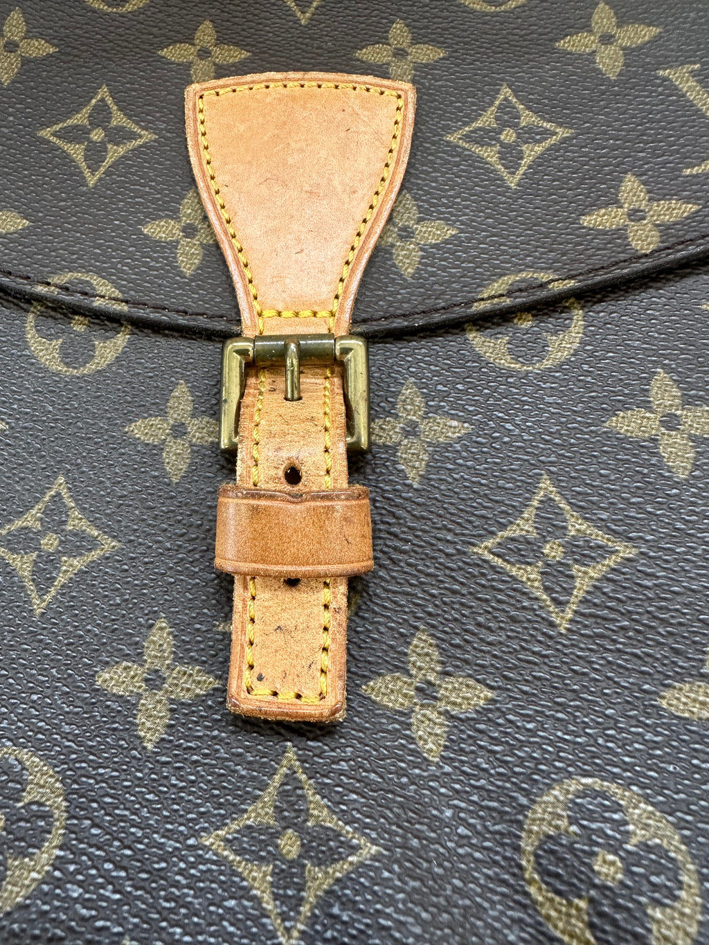 Louis Vuitton Jeune Fille MM