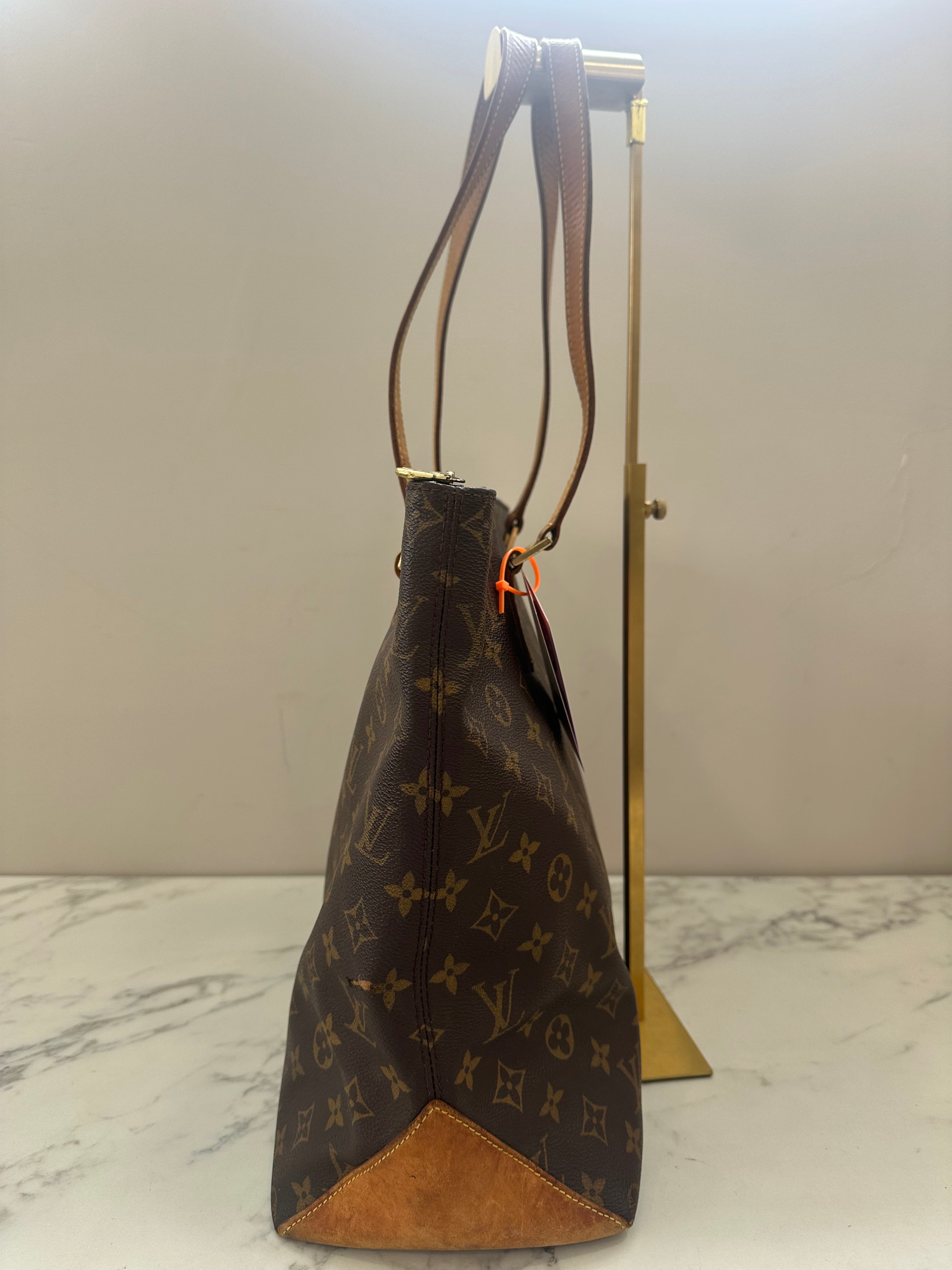 Louis Vuitton Cabas Mezzo