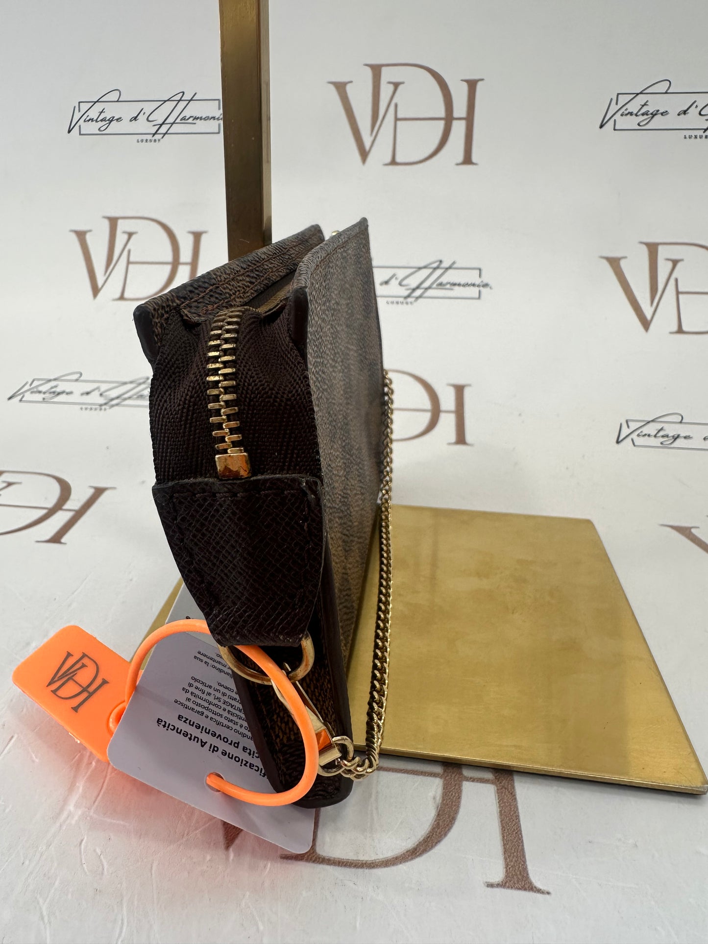 382552 - Louis Vuitton Pochette