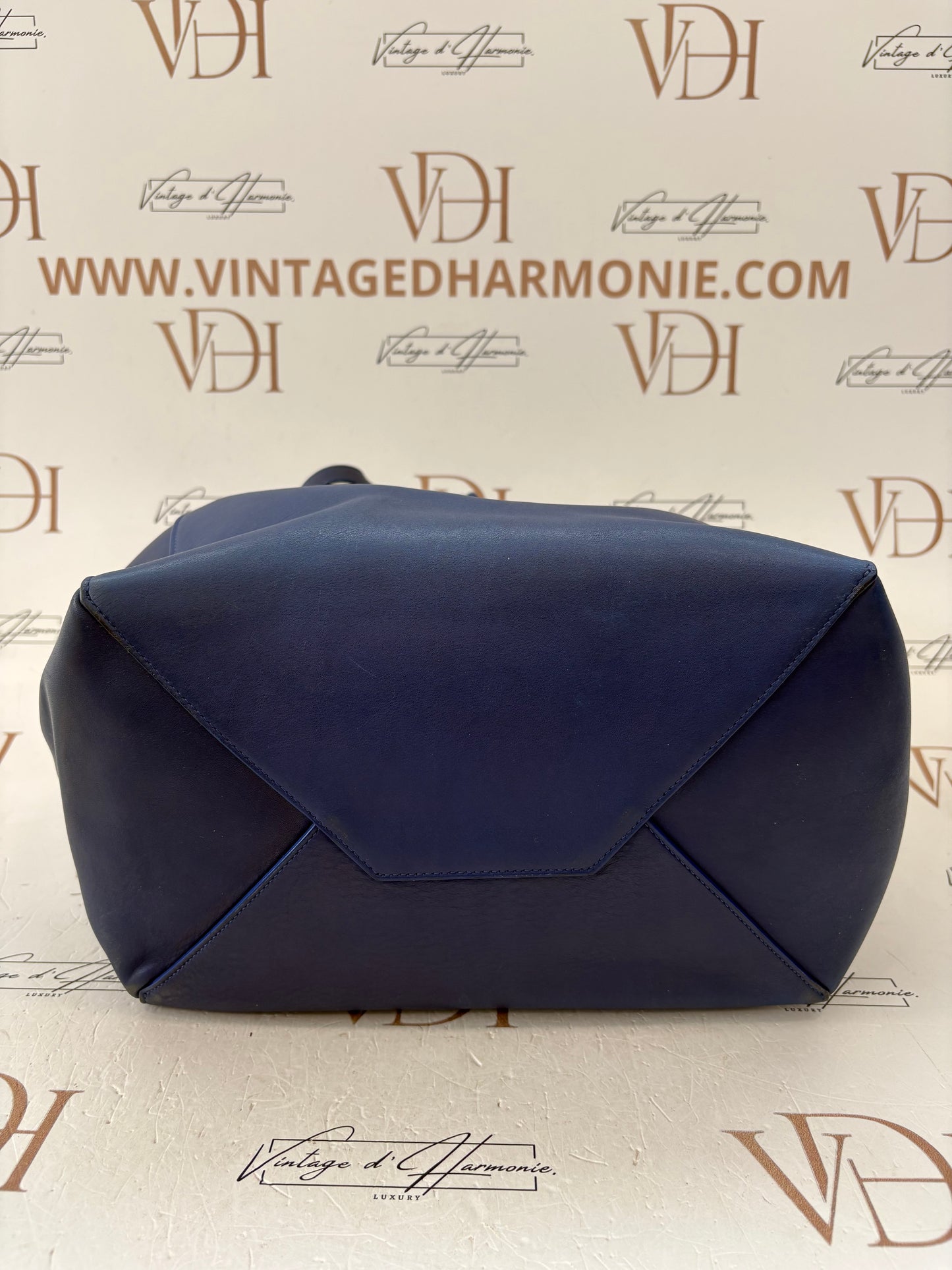 384262 - Céline Cabas Phantom