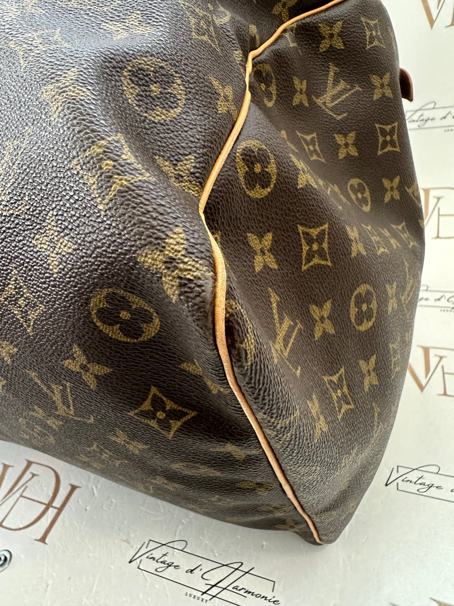 016938 - Louis Vuitton Keepall 60