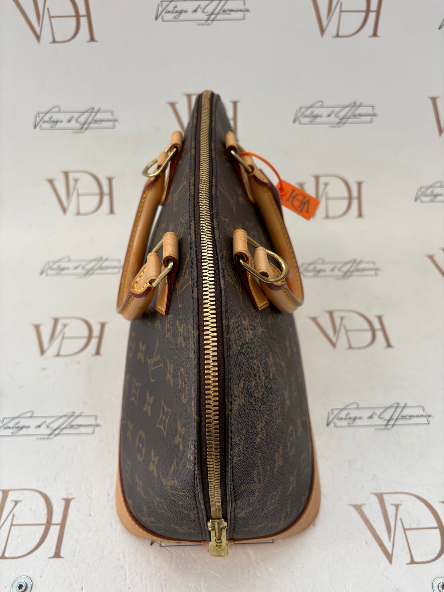 018406 - Louis Vuitton Alma