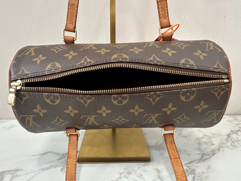 Louis Vuitton Papillon 26
