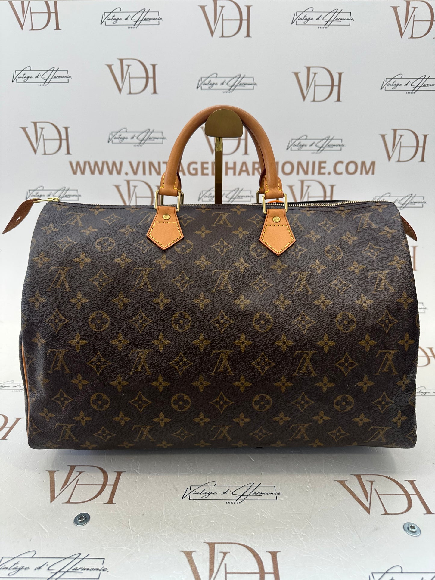 017682 - Louis Vuitton Speedy 40