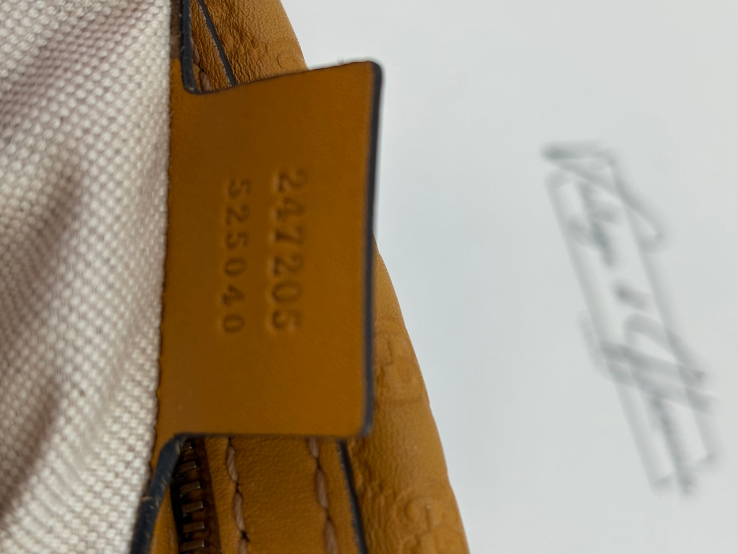384278 - Gucci