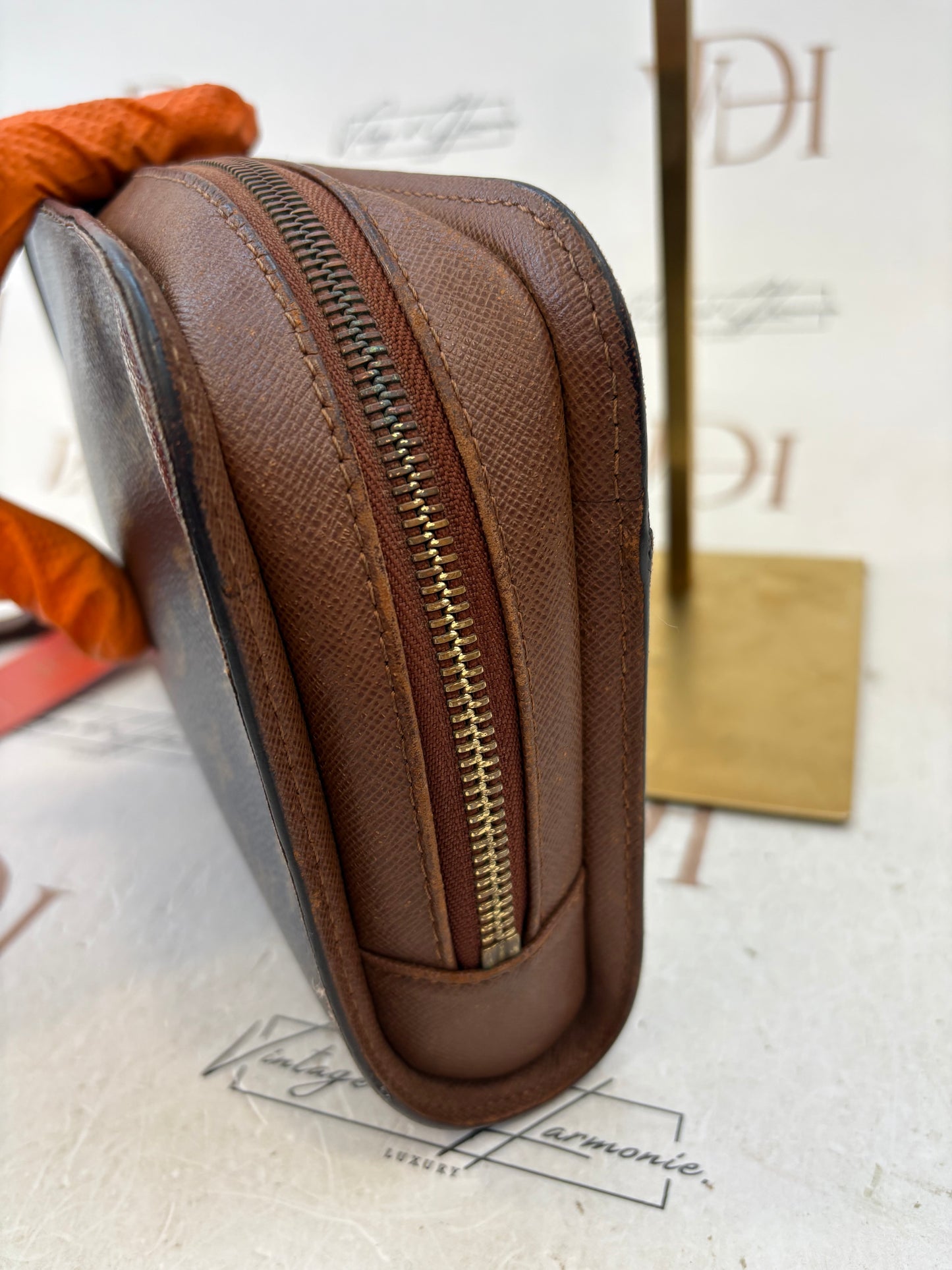 018295 - Louis Vuitton Orsay
