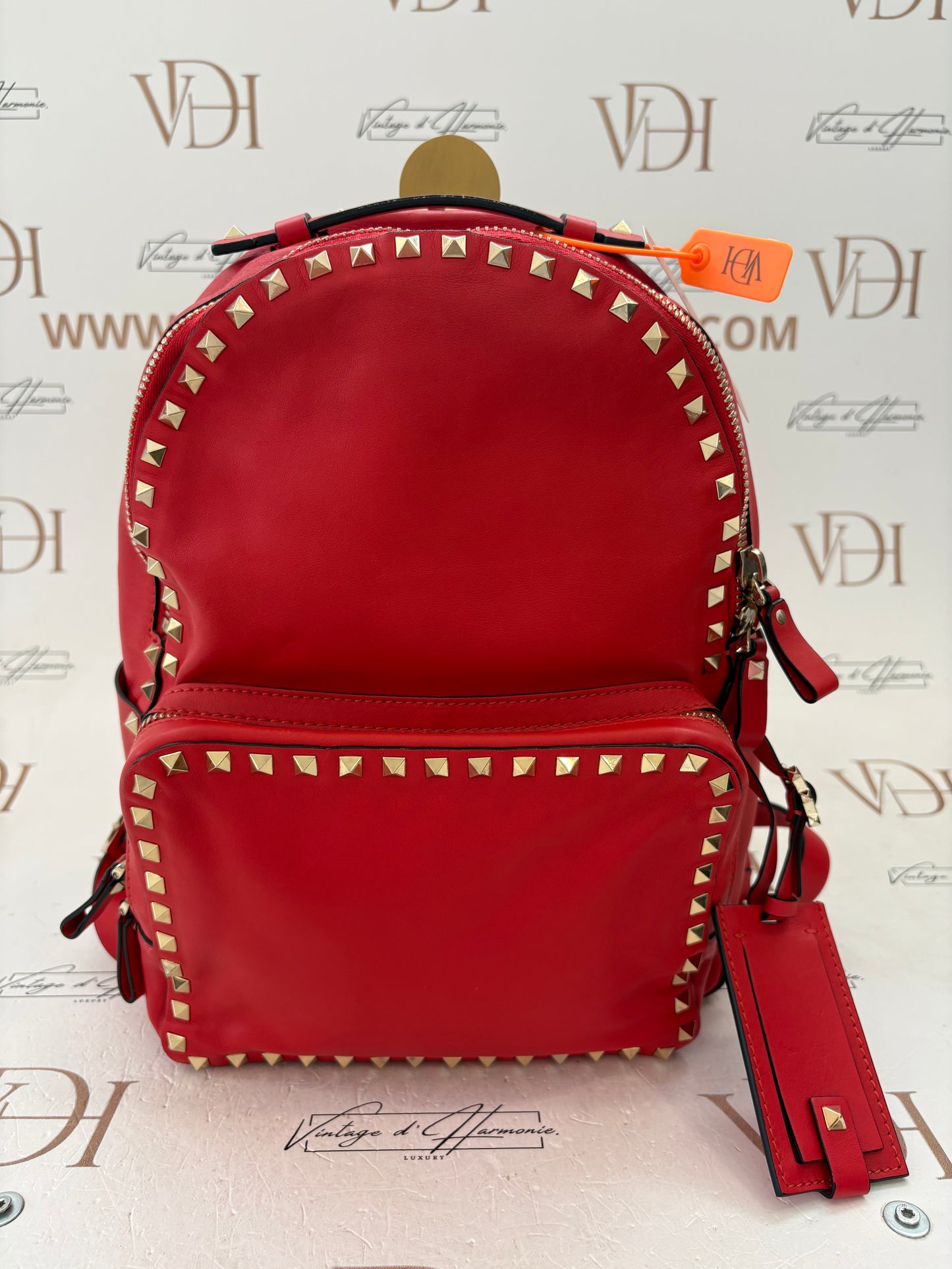 201413 - Valentino Rockstud