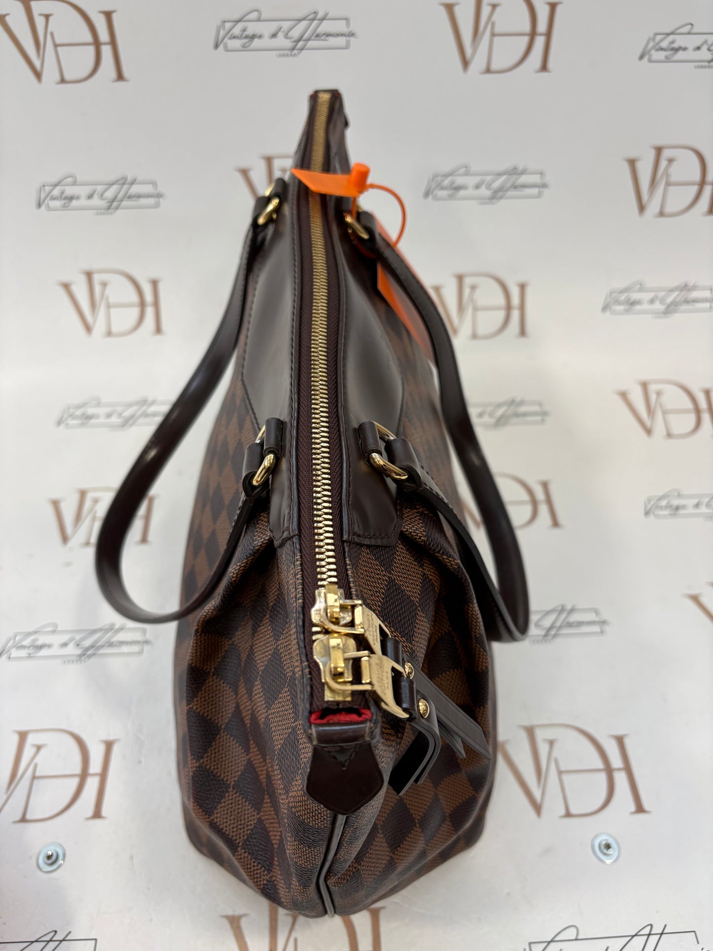 018914 - Louis Vuitton Westminster